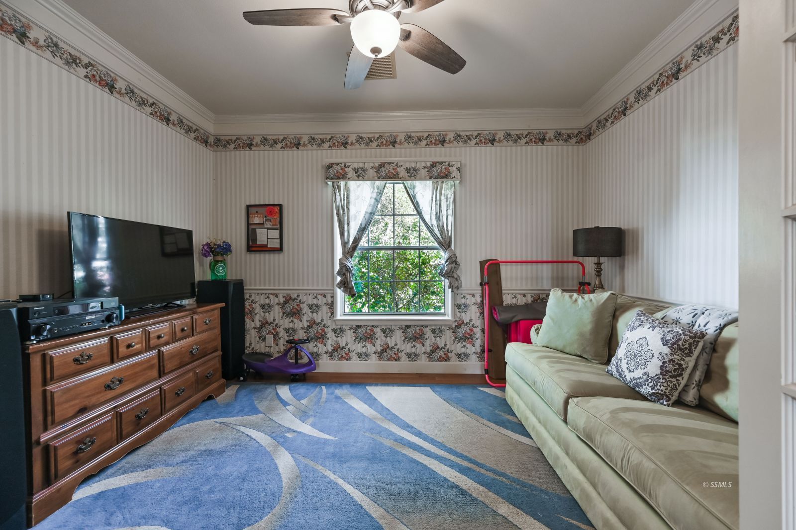 Property Photo 20