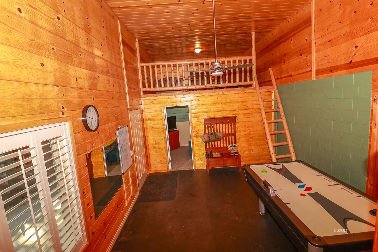 Property Photo 42