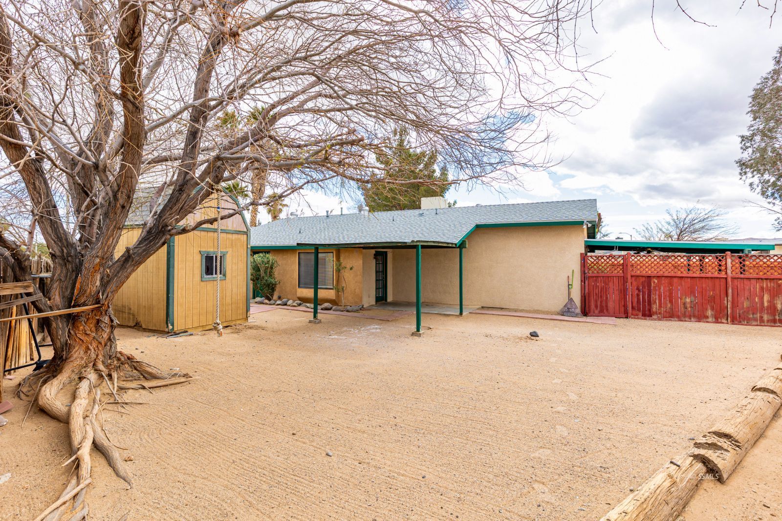 Property Photo 21