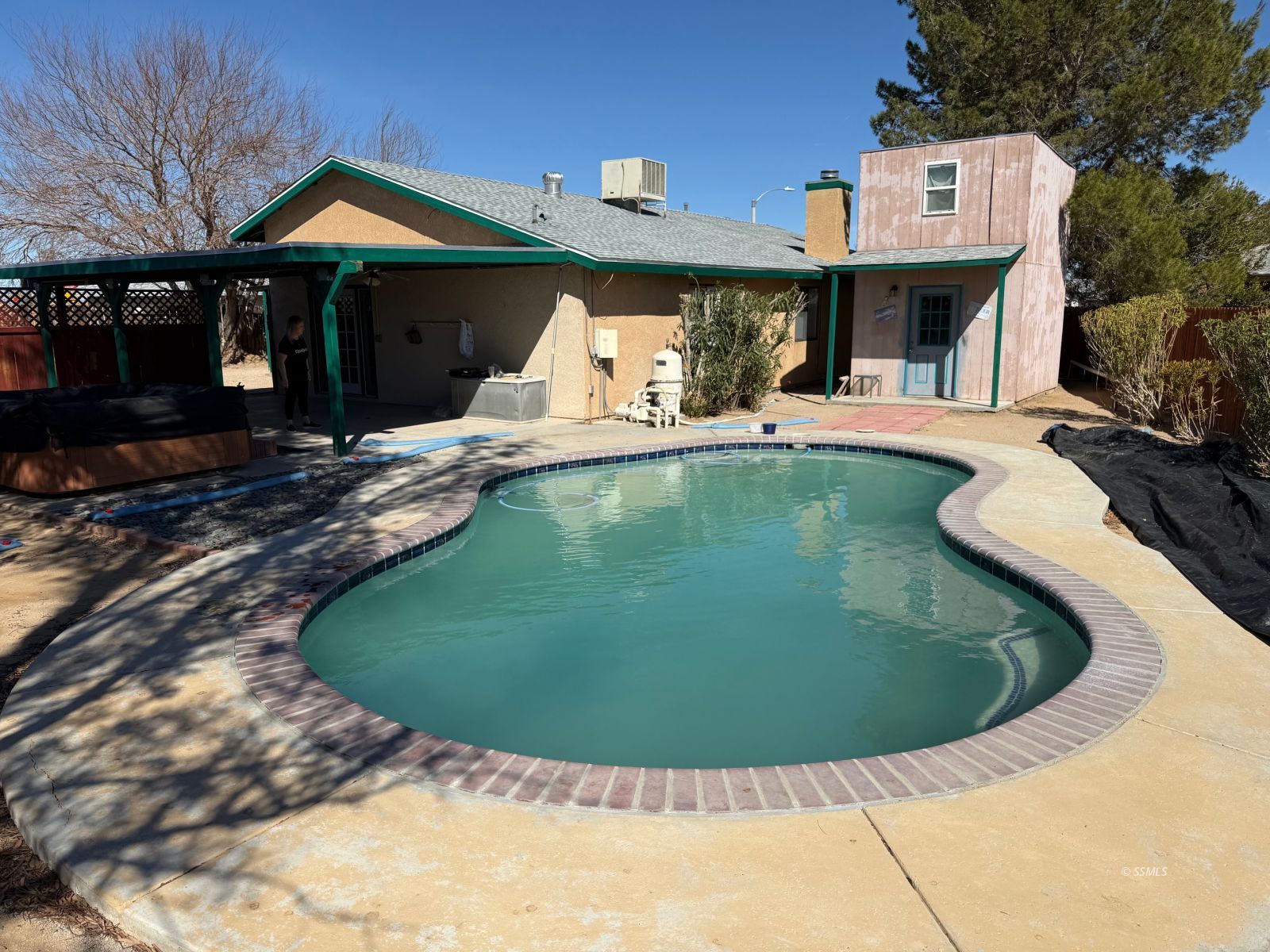 Property Photo 27