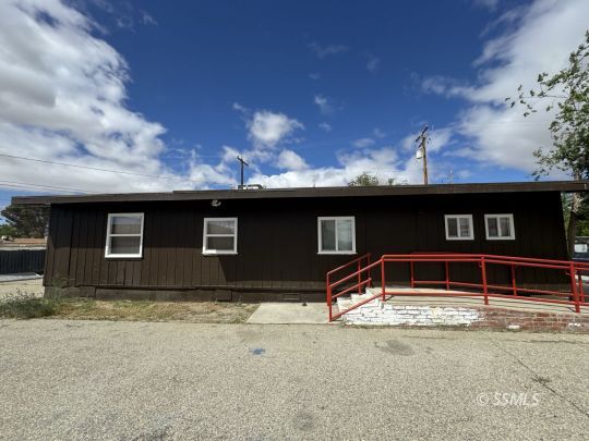 feature listing property photo