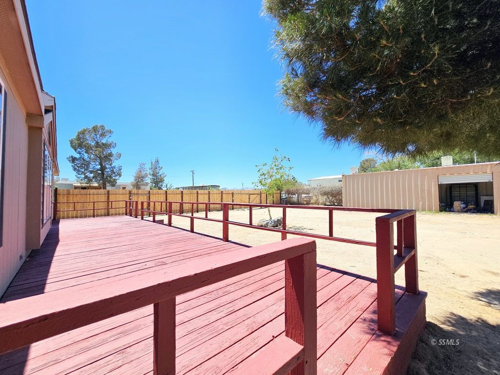 Property Photo 32