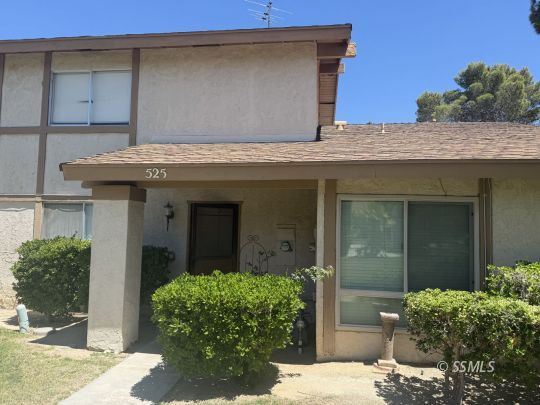 feature listing property photo