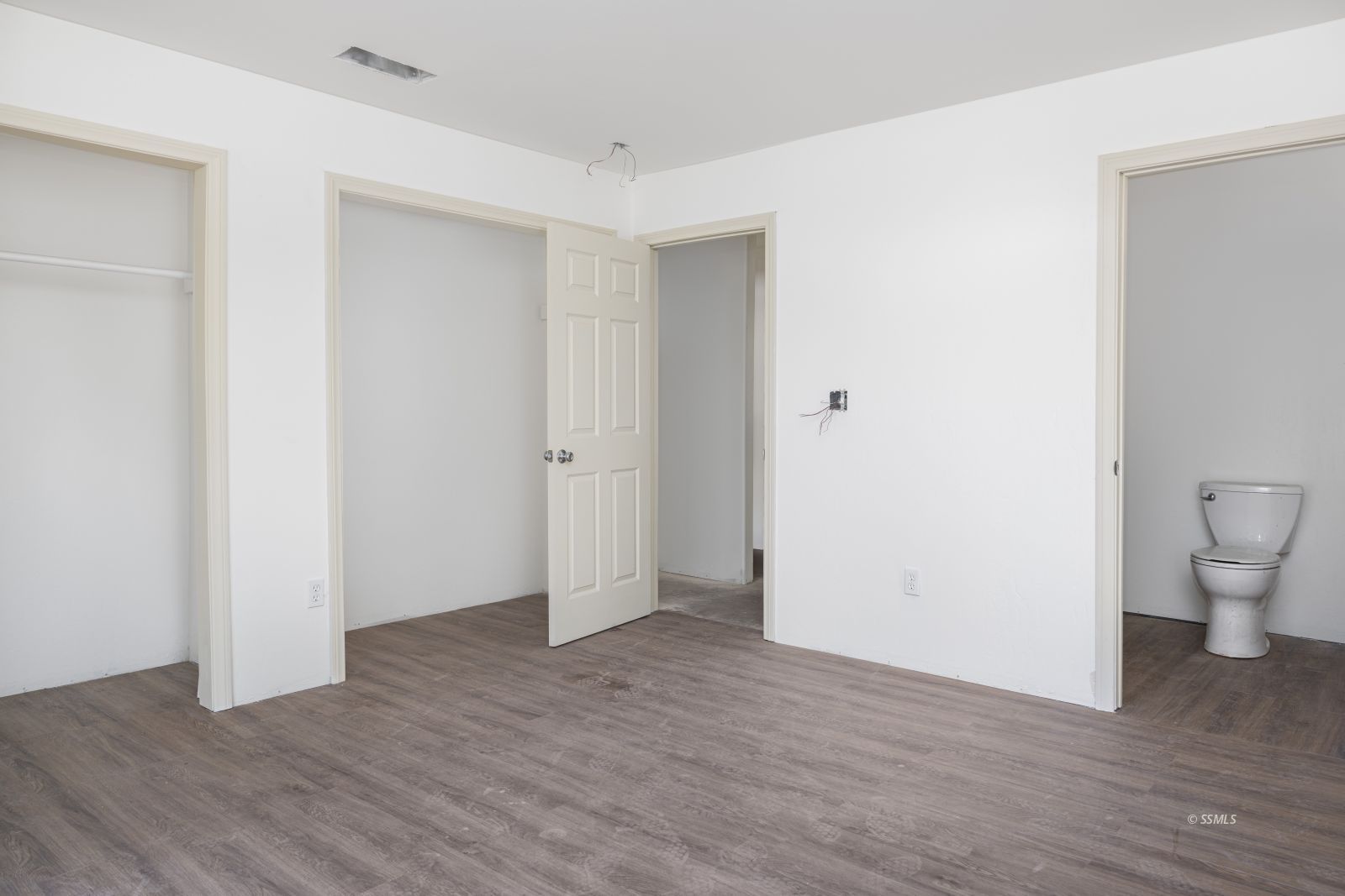 Property Photo 30
