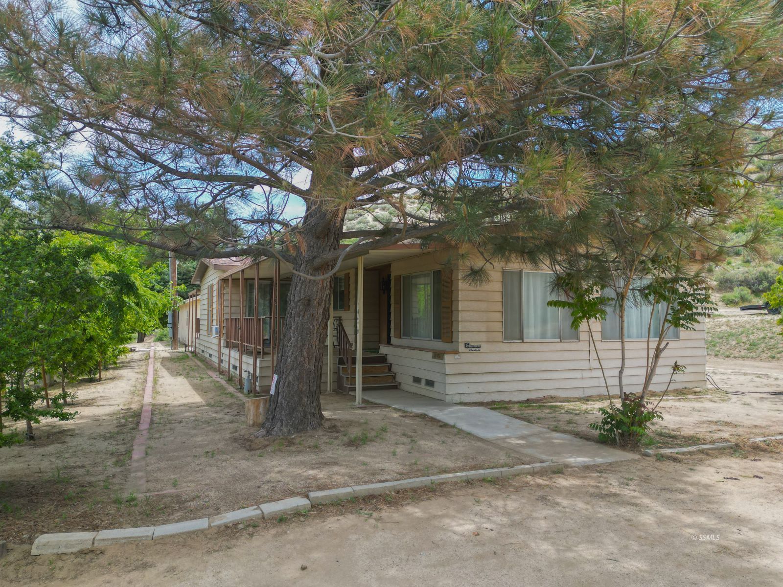 Property Photo 39