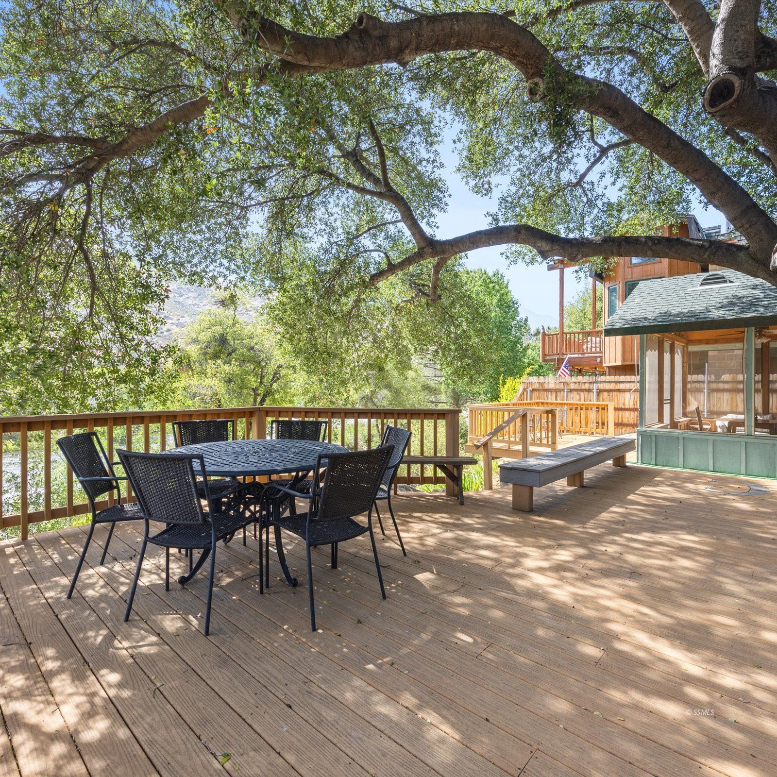 Property Photo 23