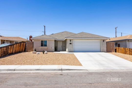 feature listing property photo