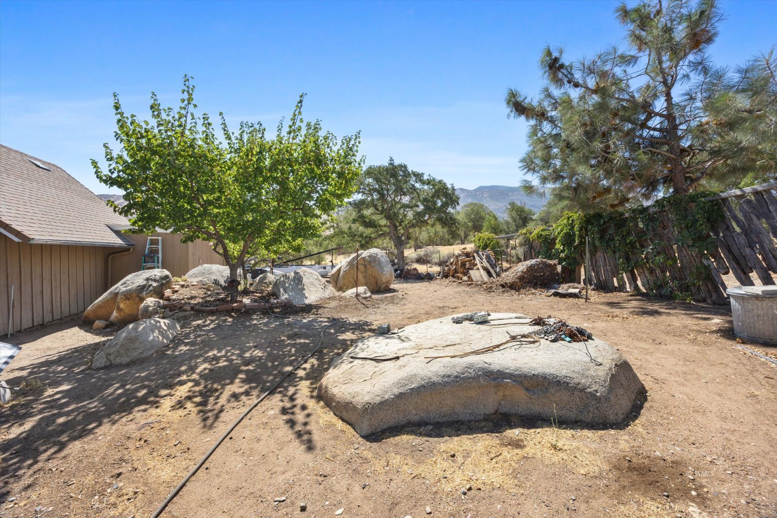 Property Photo 39