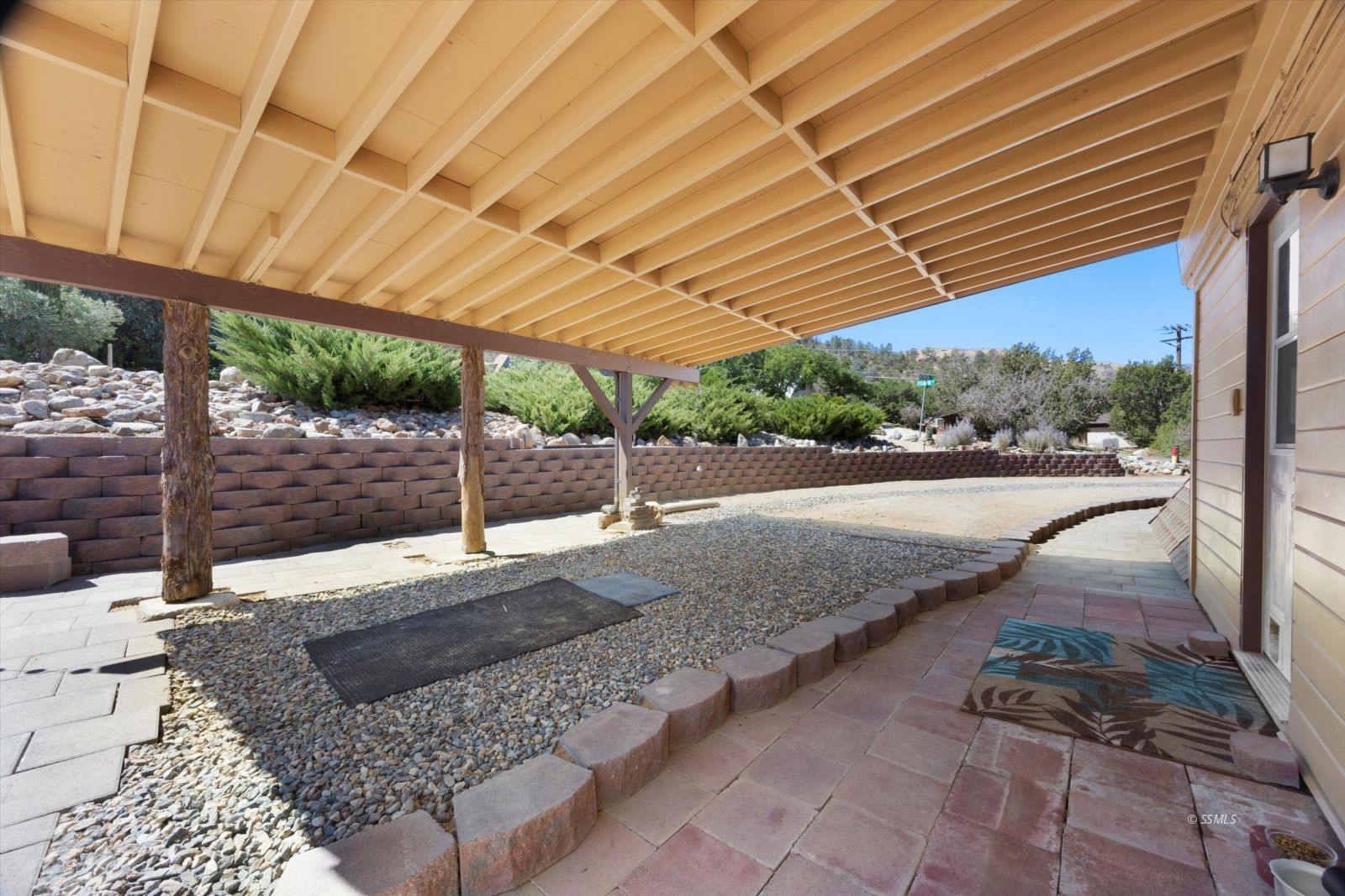Property Photo 23