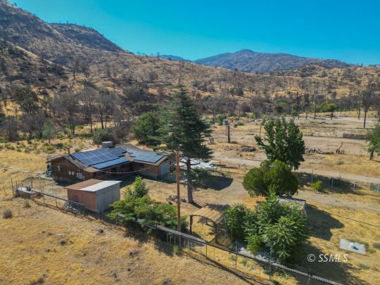 feature listing property photo