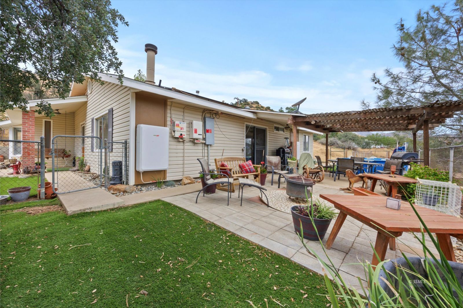 Property Photo 38