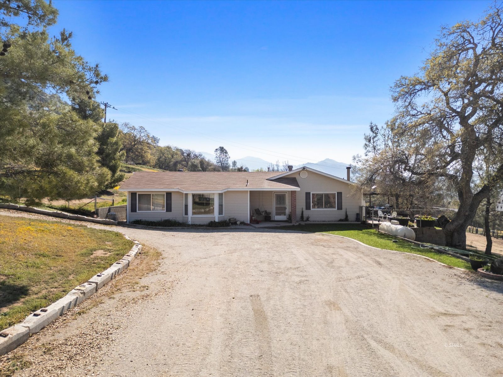 Property Photo 46