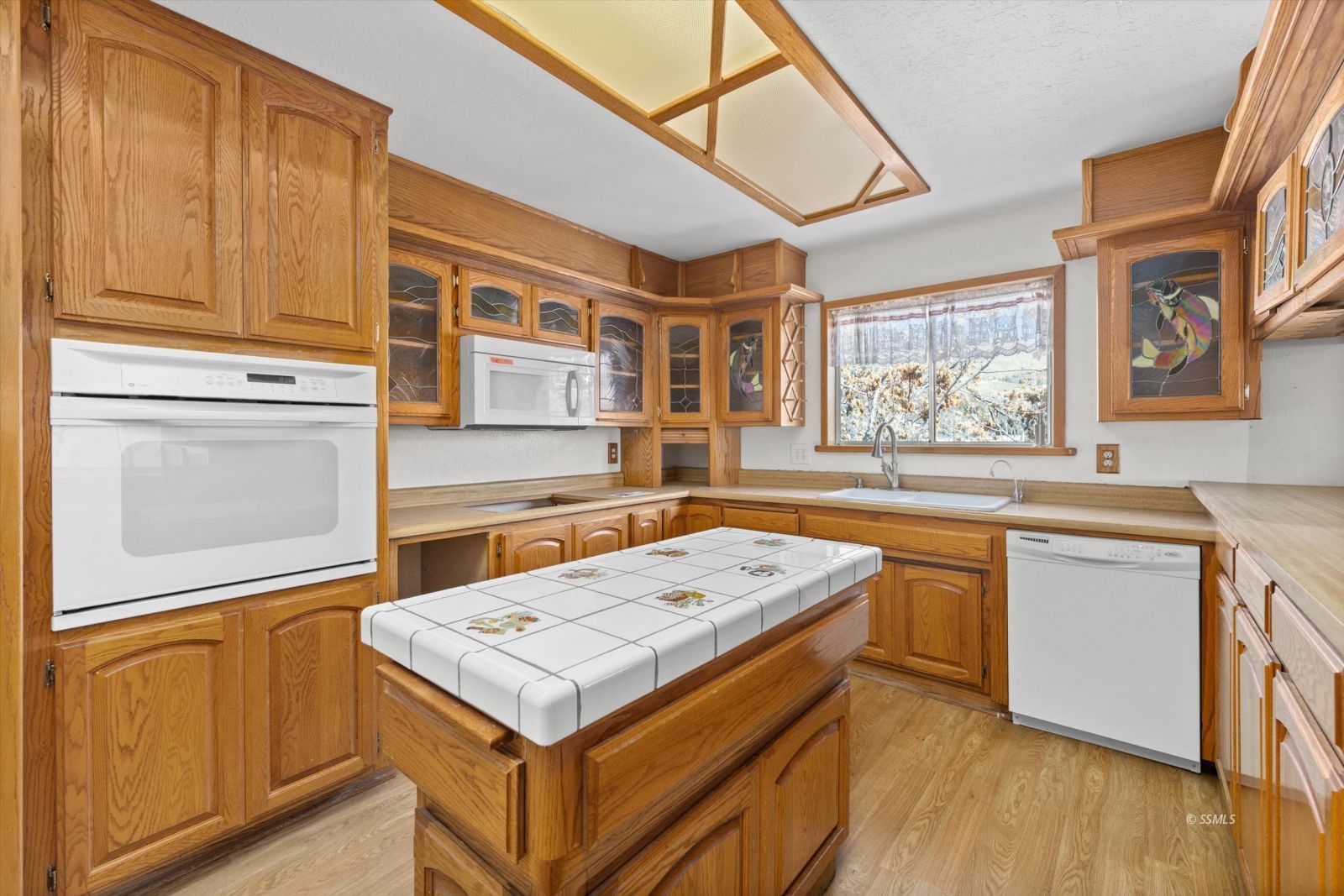 Property Photo 33
