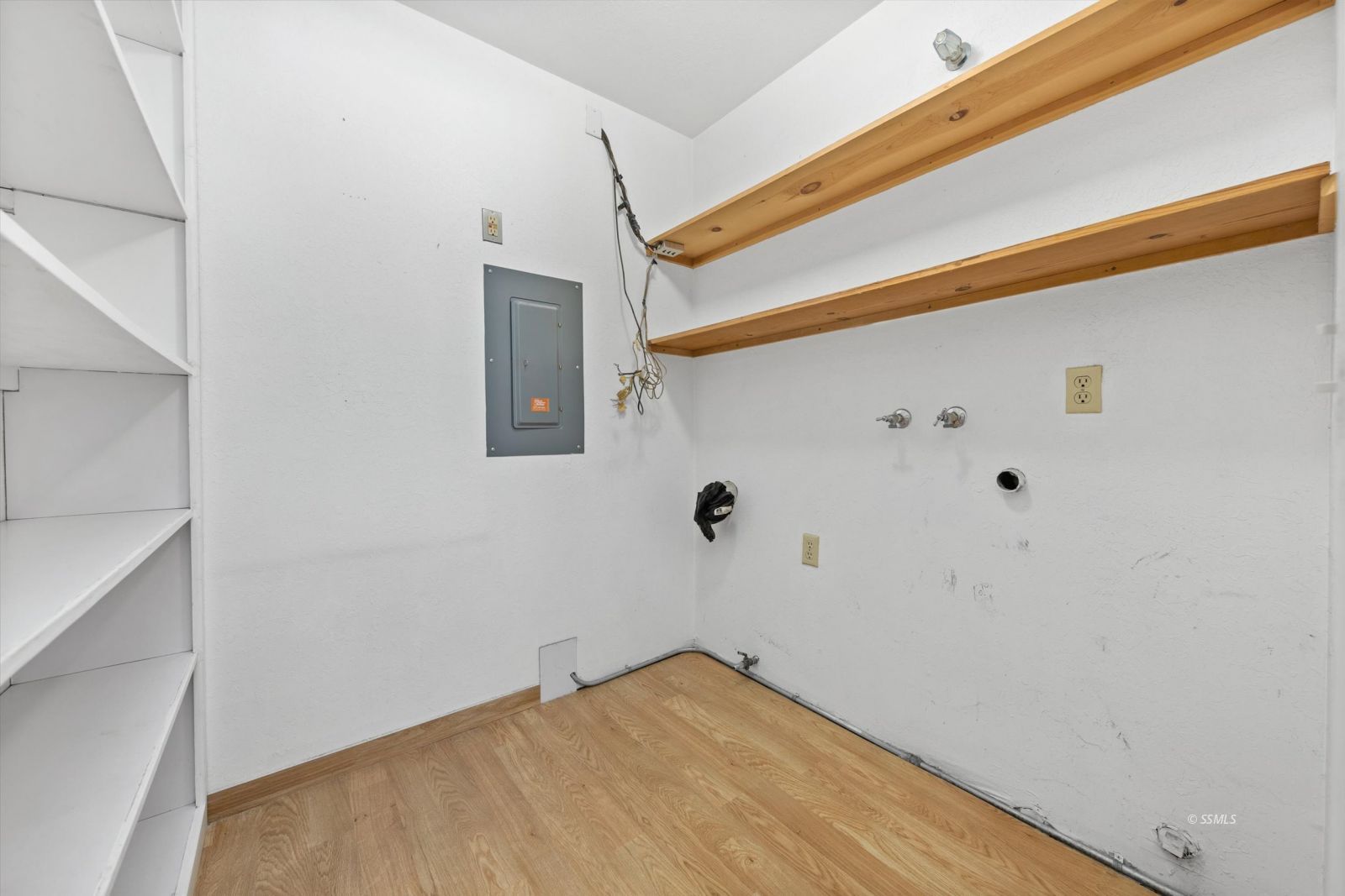 Property Photo 38