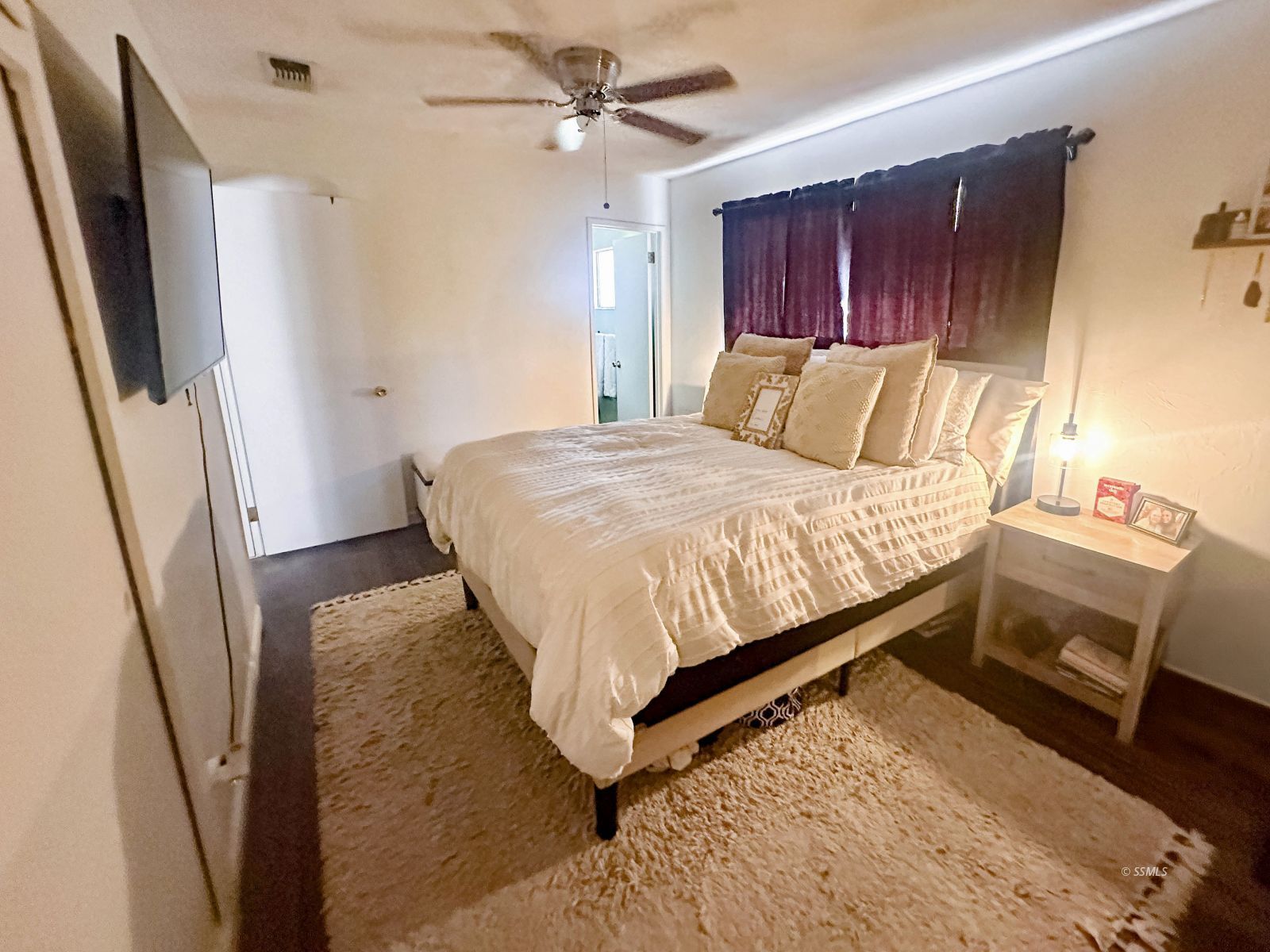 Property Photo 26
