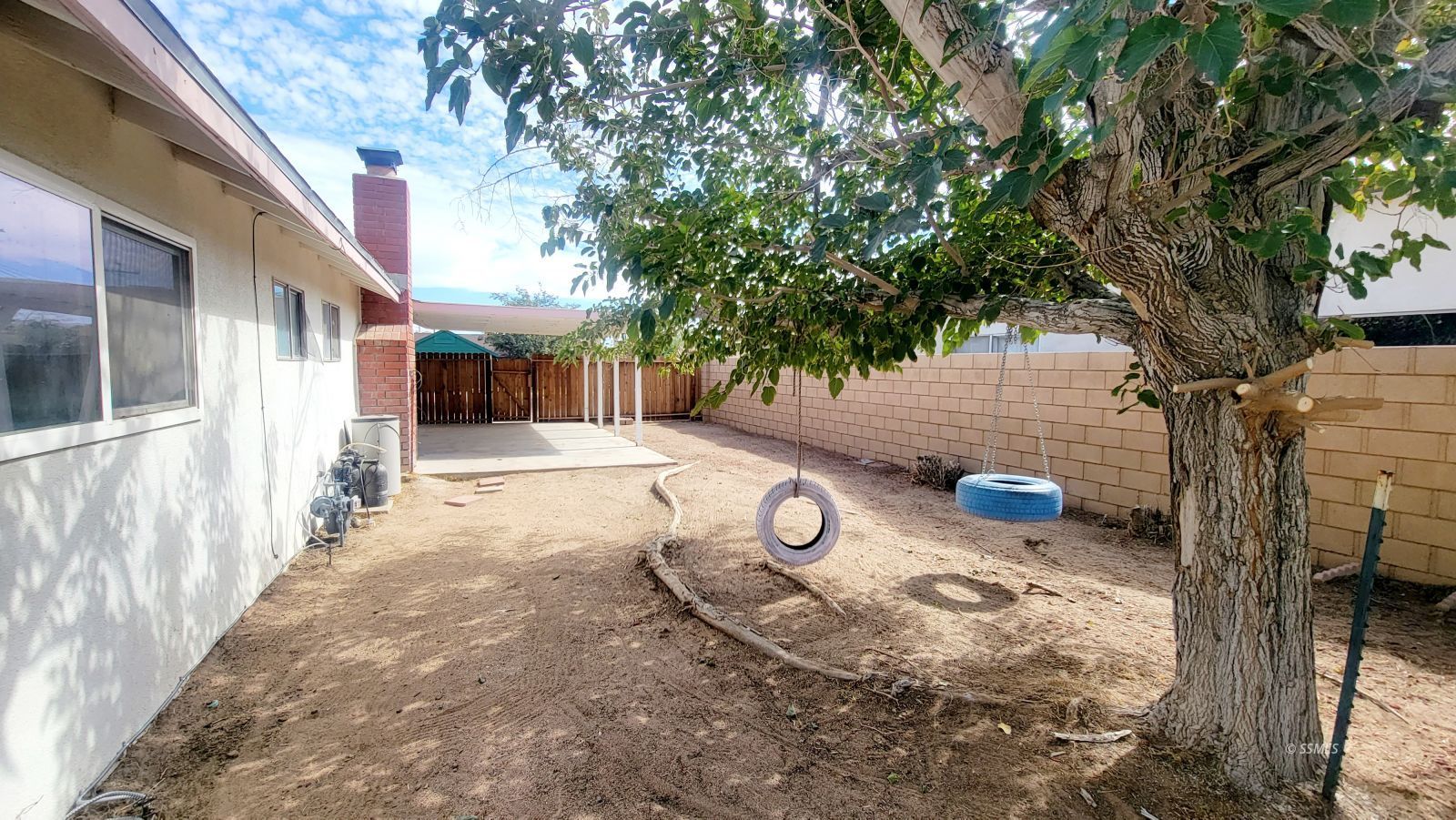 Property Photo 21