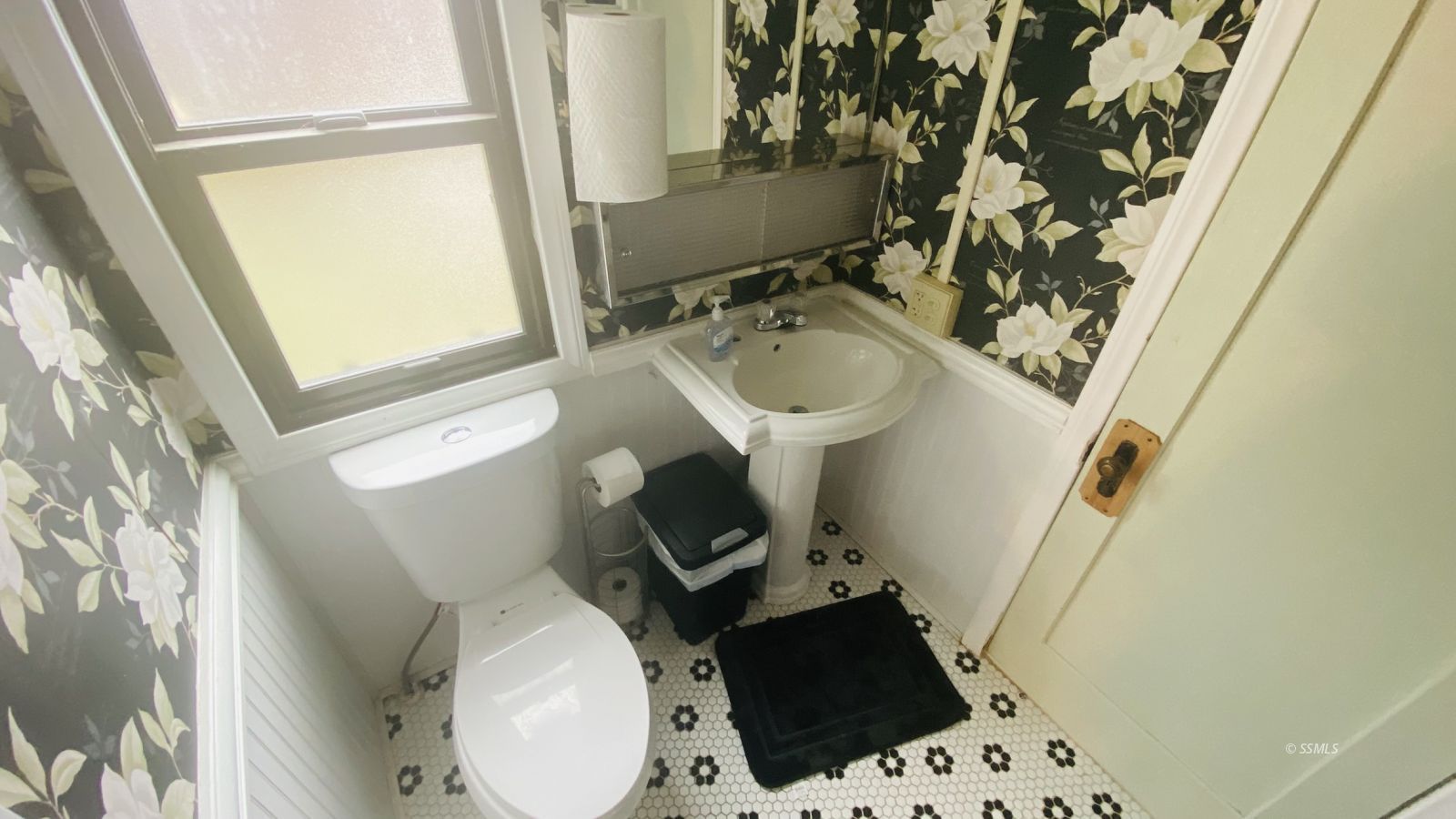 Property Photo 9