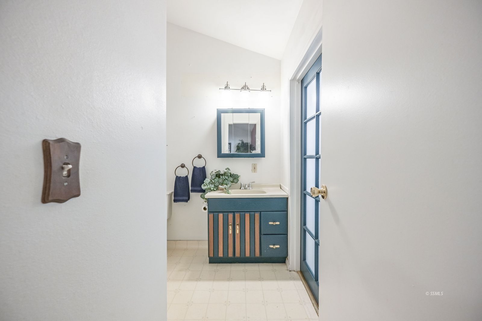 Property Photo 31