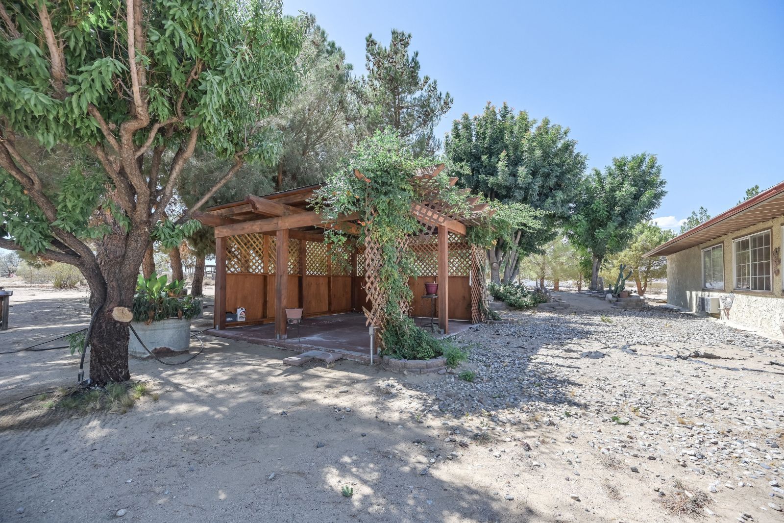 Property Photo 45