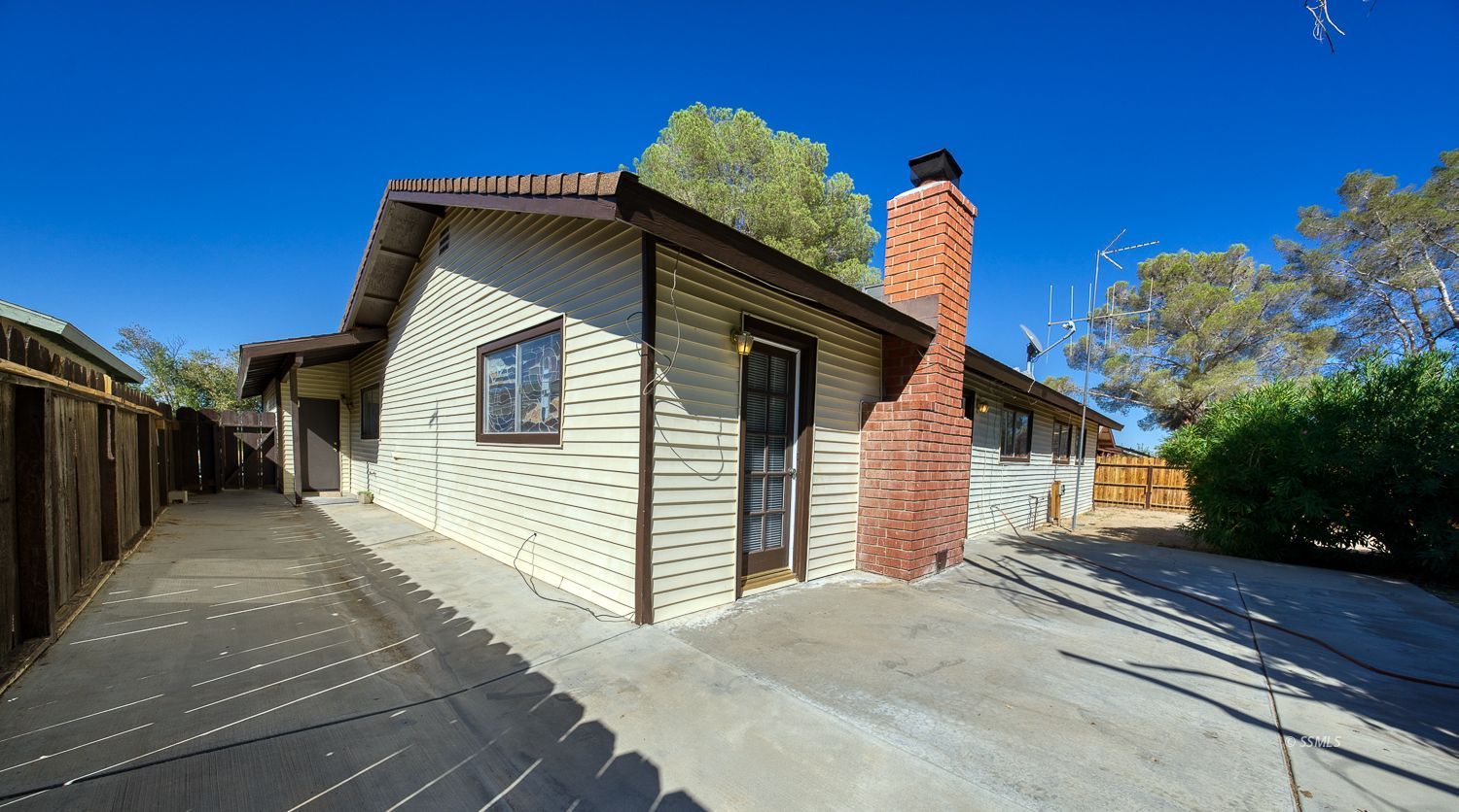 Property Photo 31