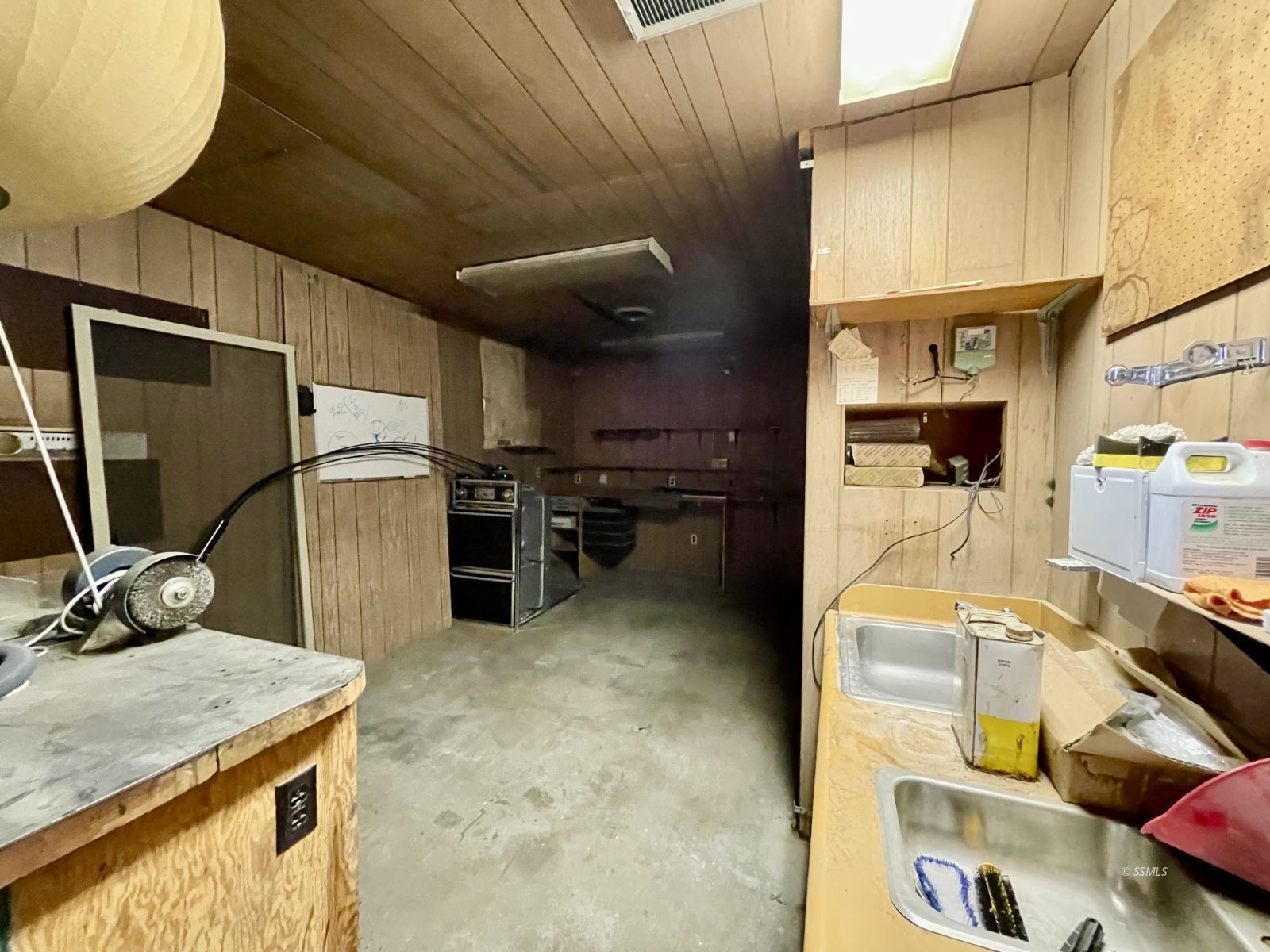 Property Photo 32