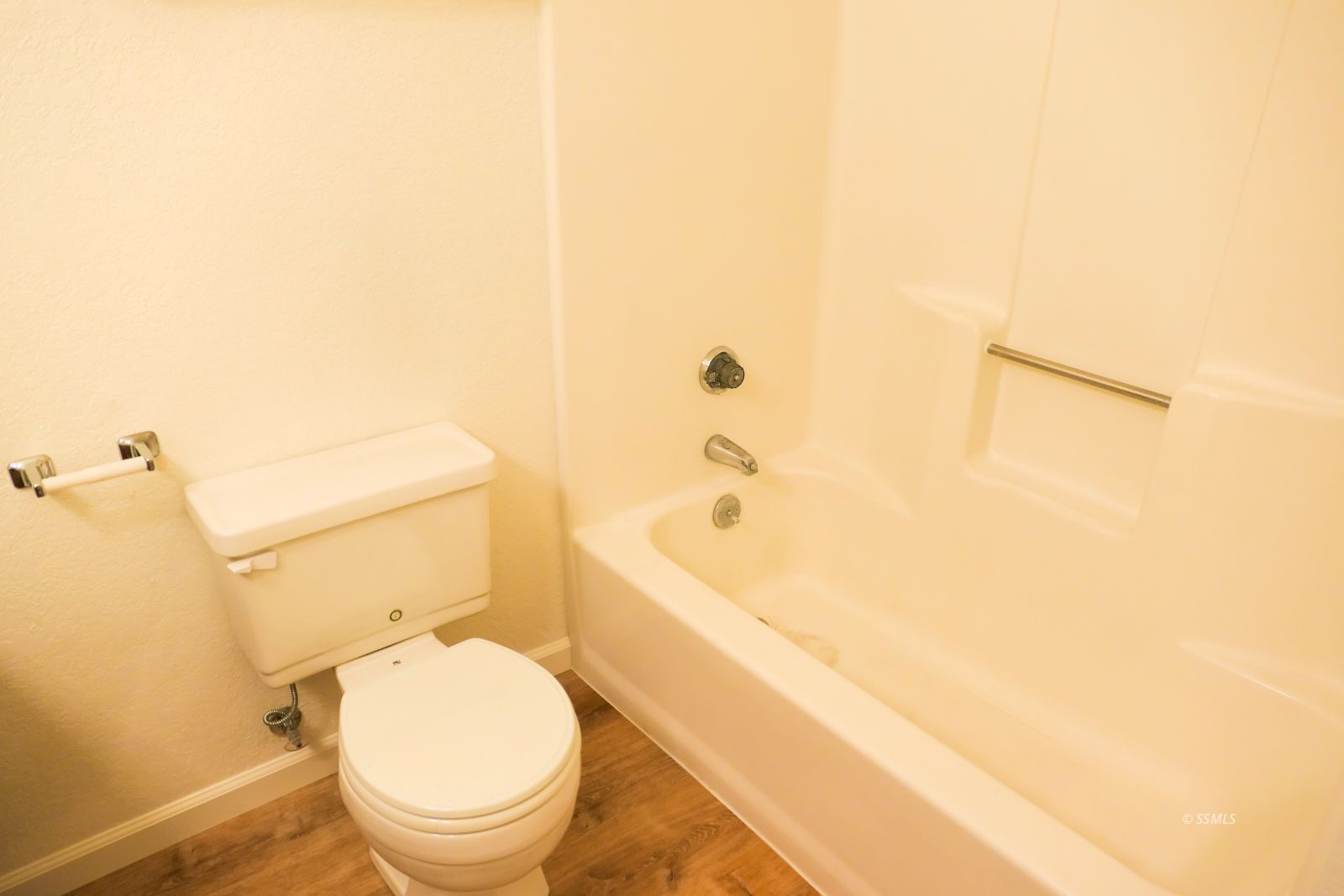 Property Photo 30