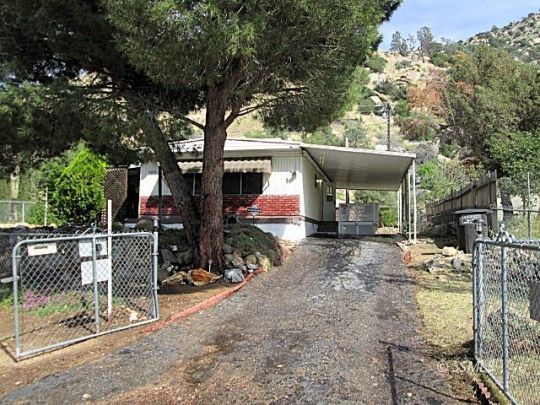 feature listing property photo