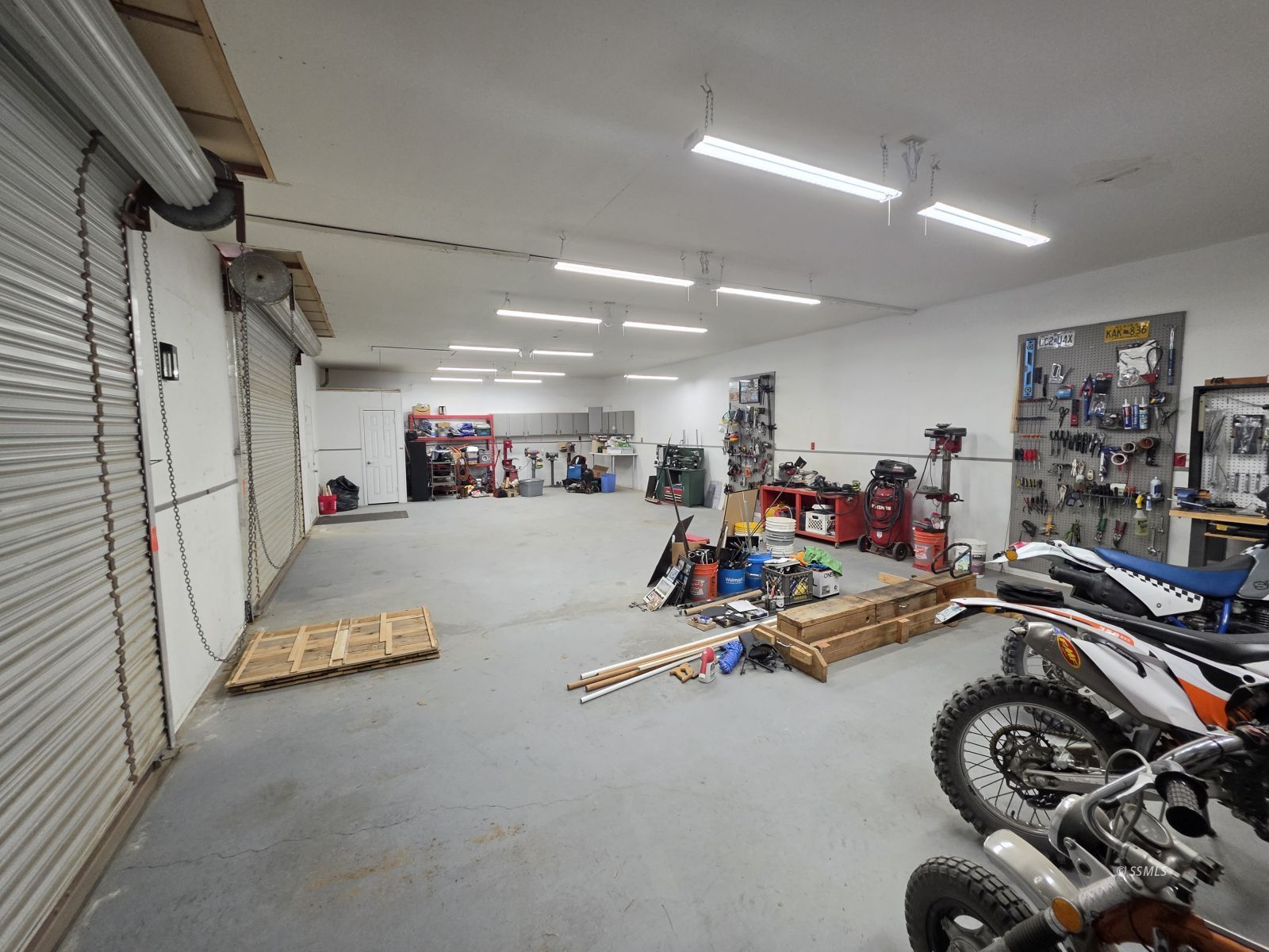 Property Photo 40
