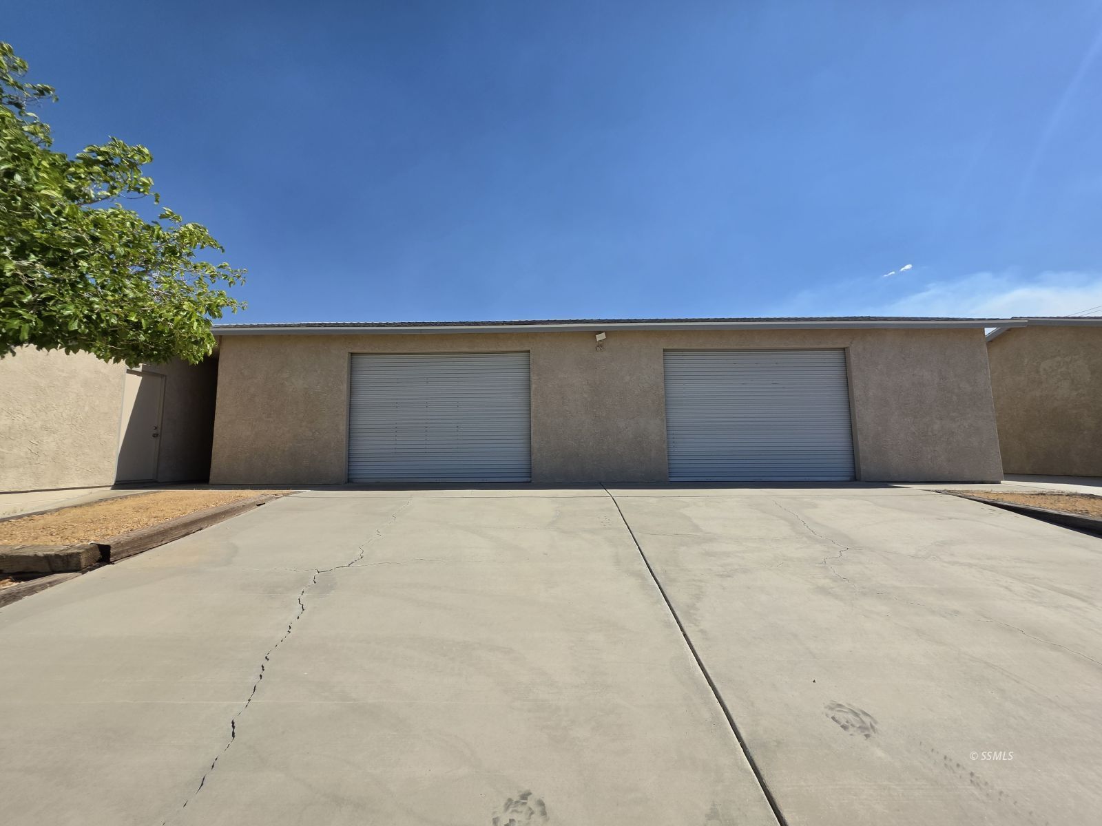 Property Photo 42
