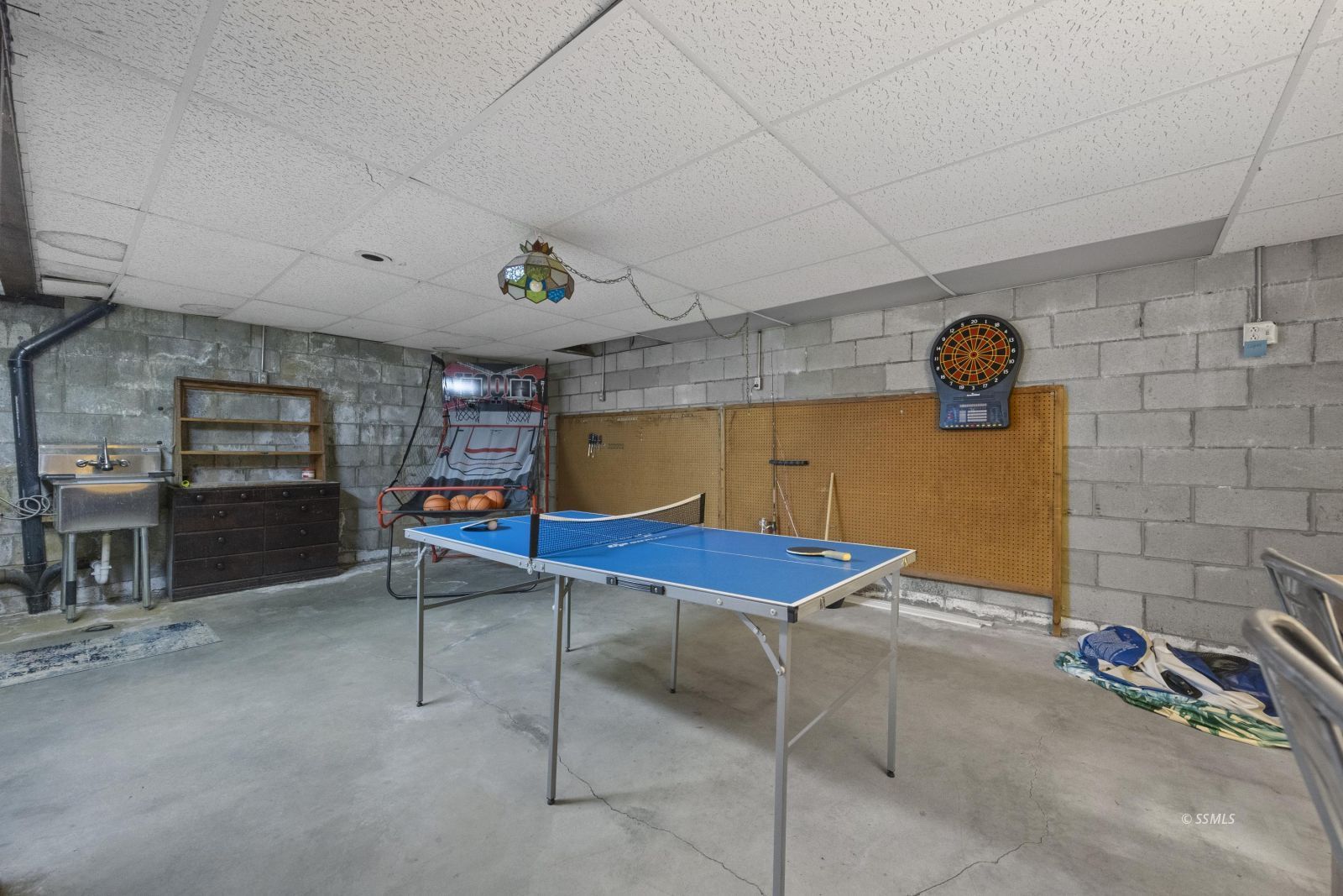 Property Photo 40