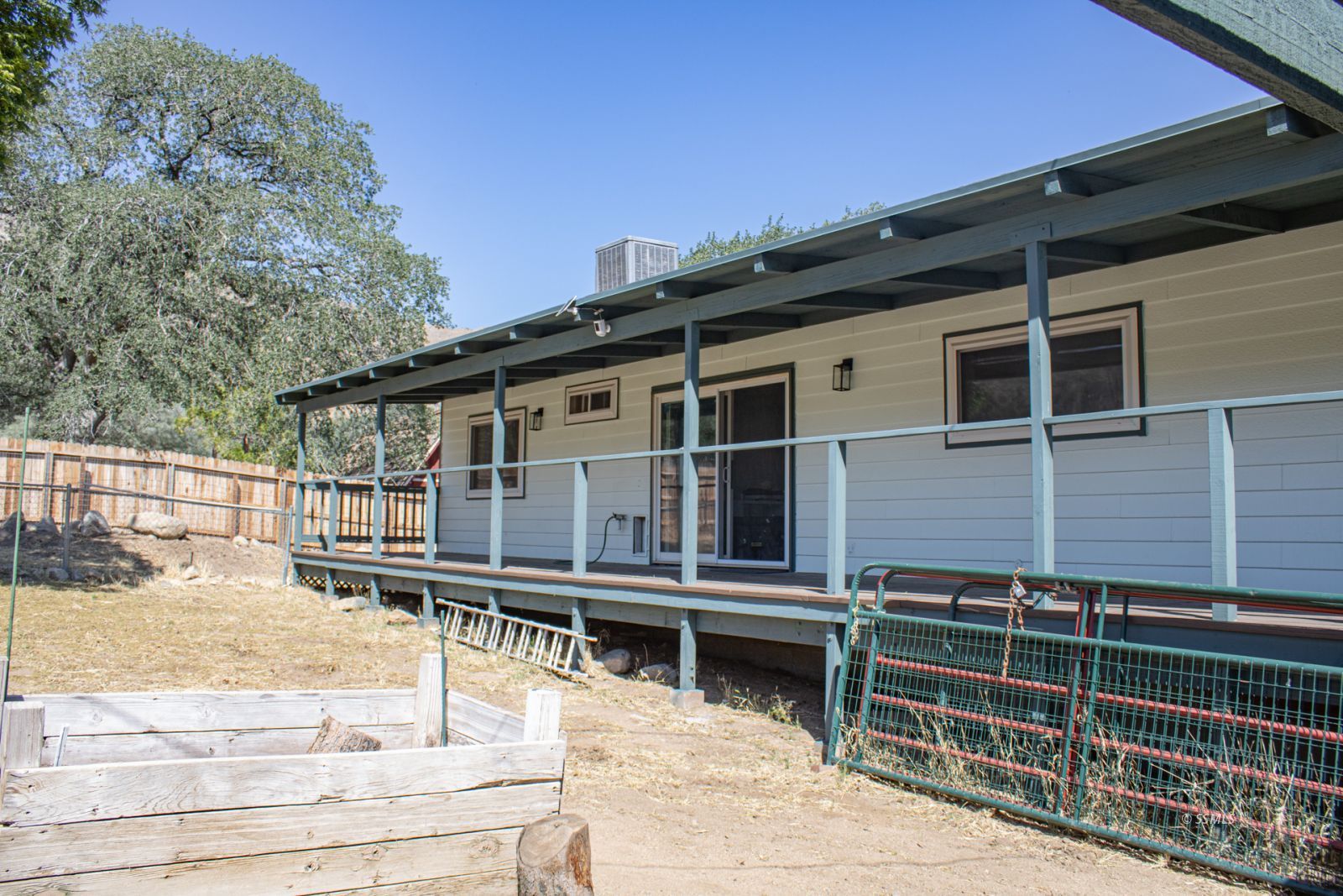 Property Photo 32
