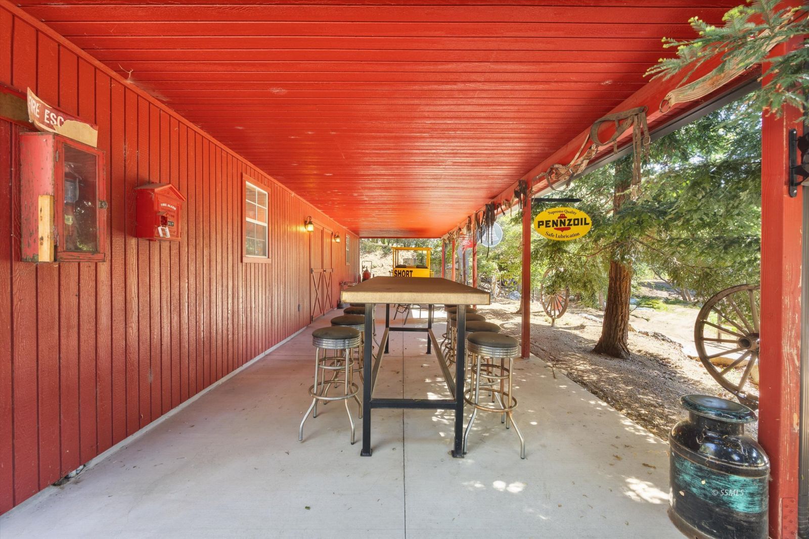 Property Photo 31