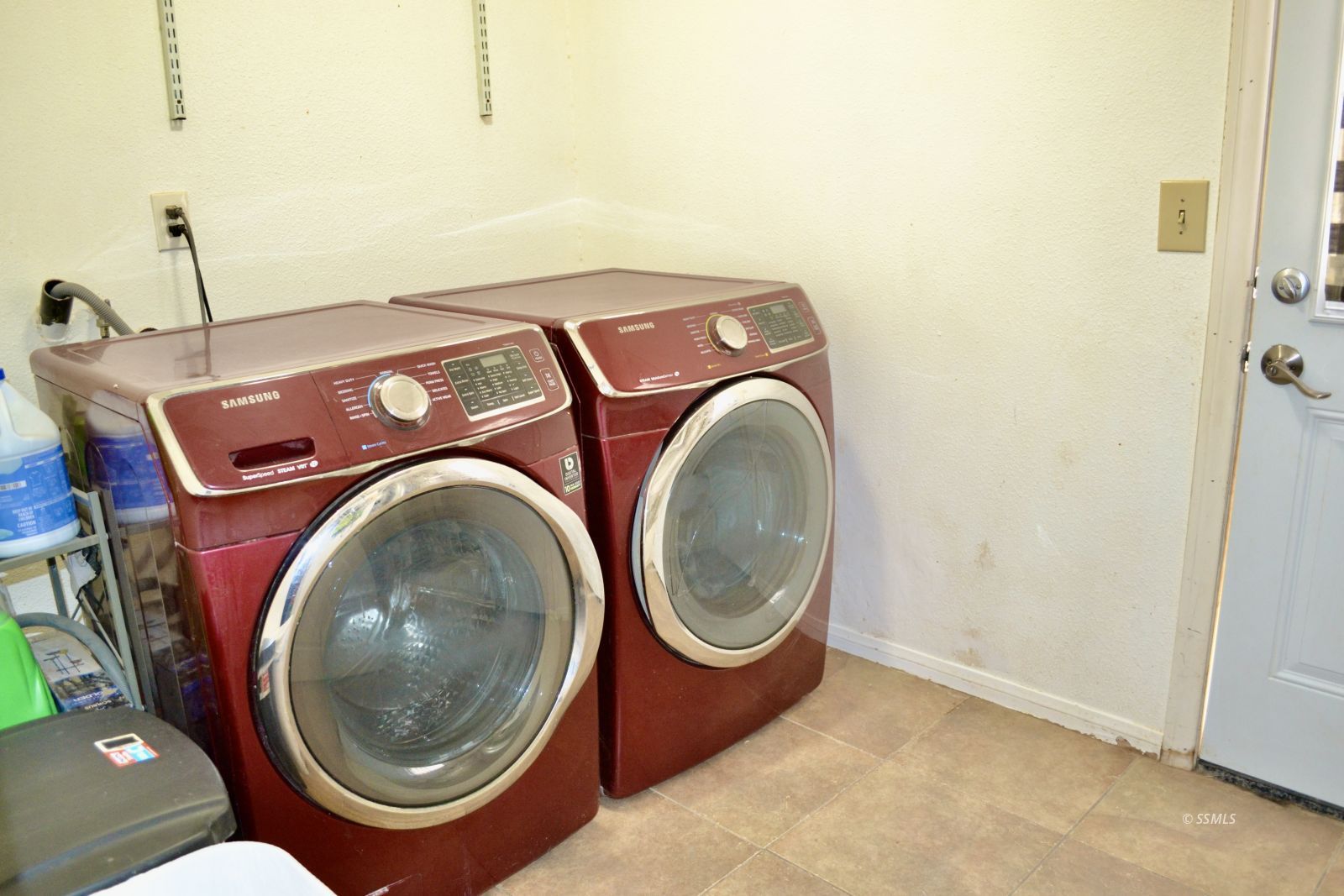 Property Photo 9