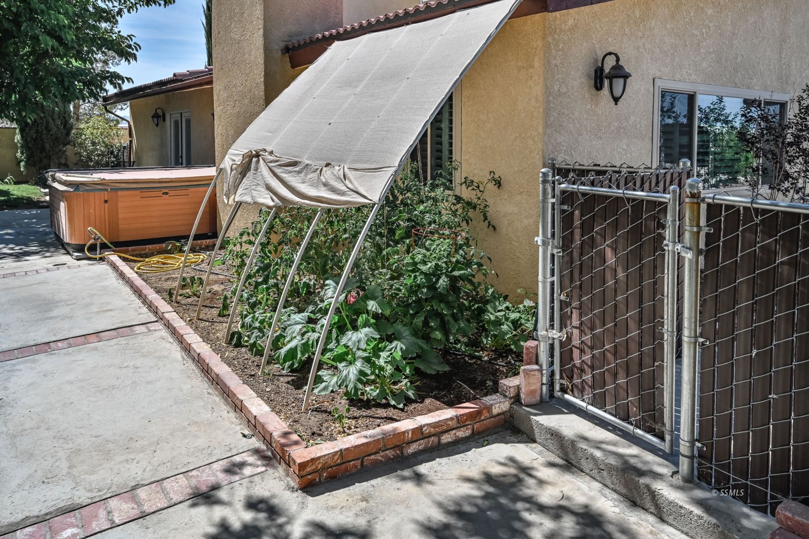 Property Photo 40