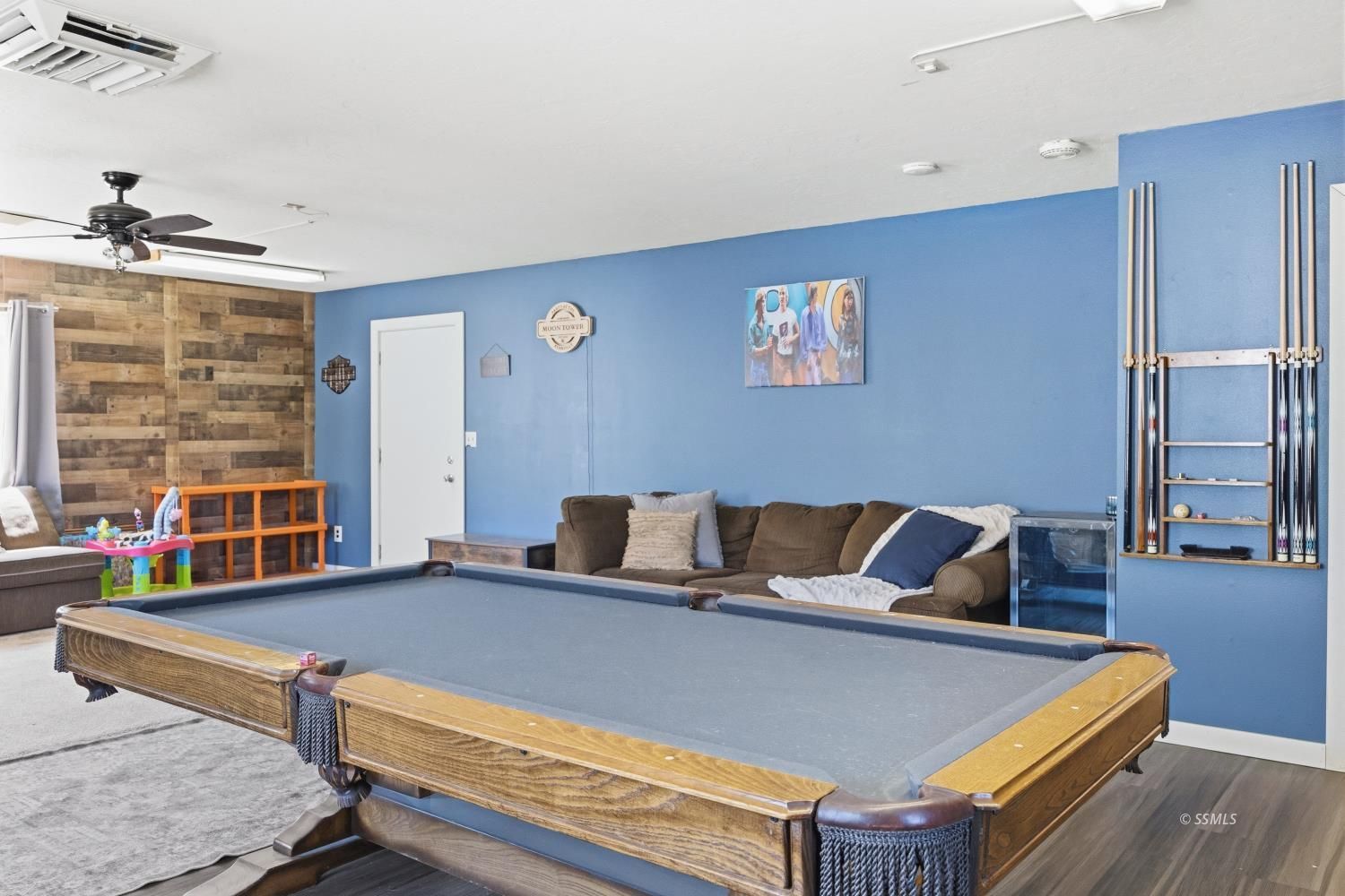 Property Photo 45