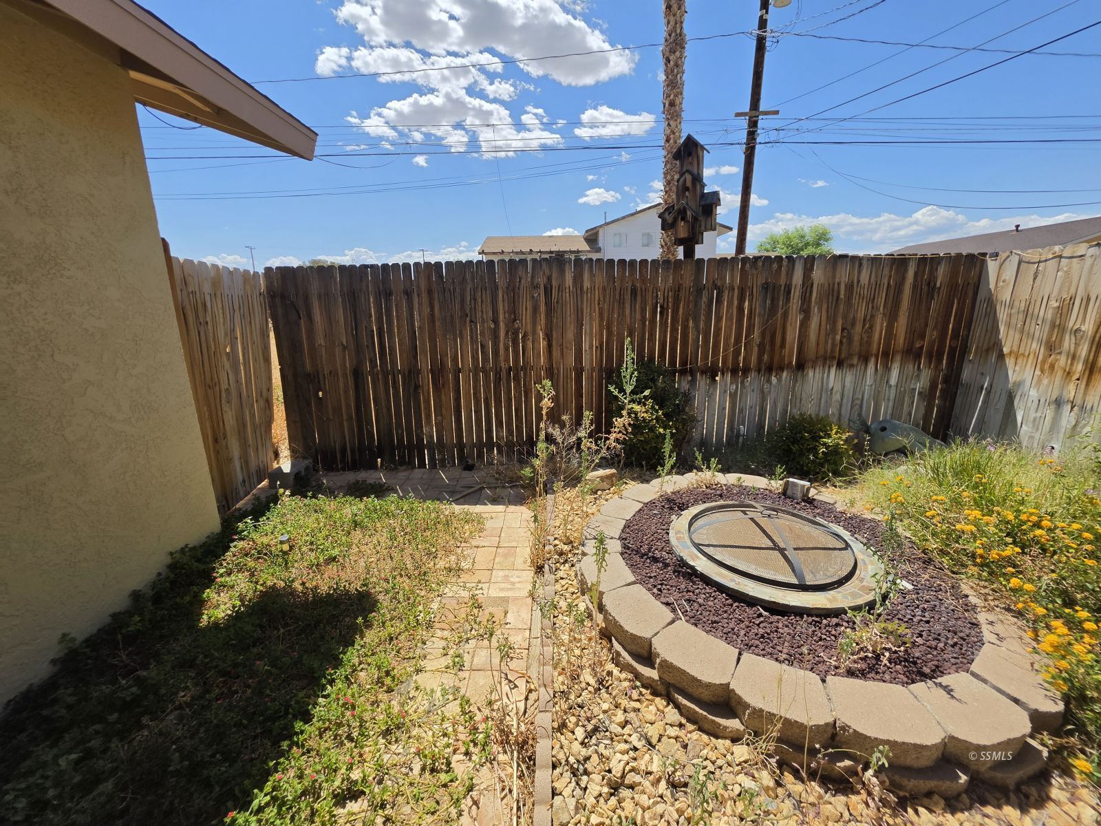 Property Photo 16