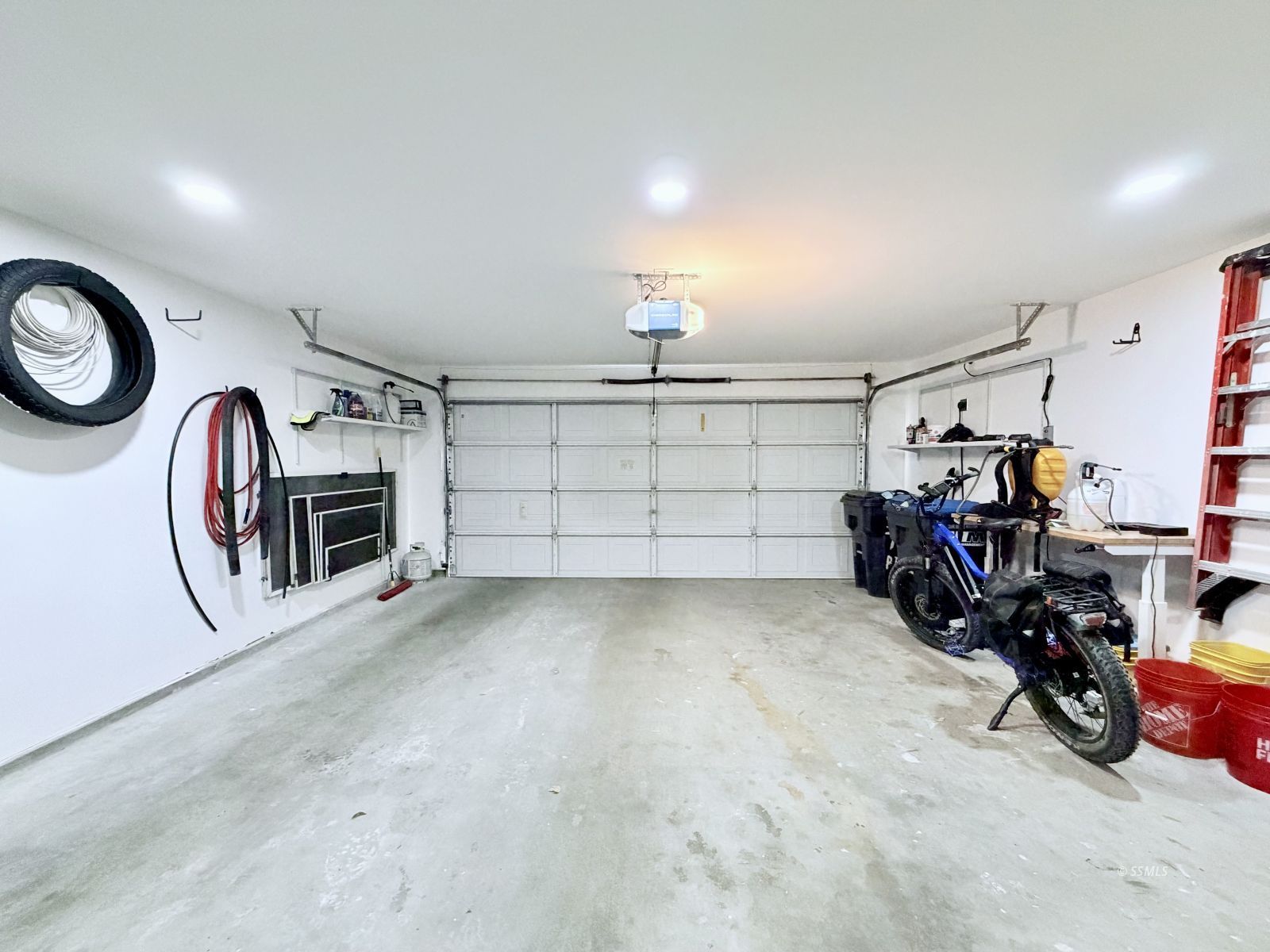 Property Photo 31