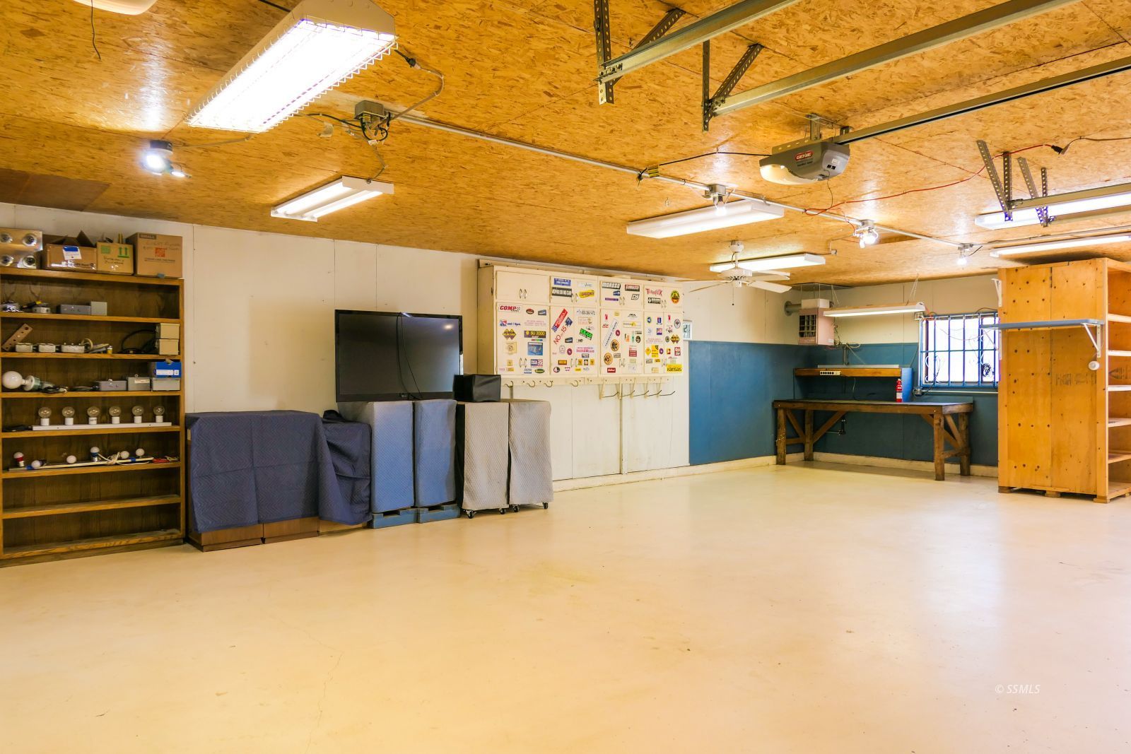 Property Photo 33
