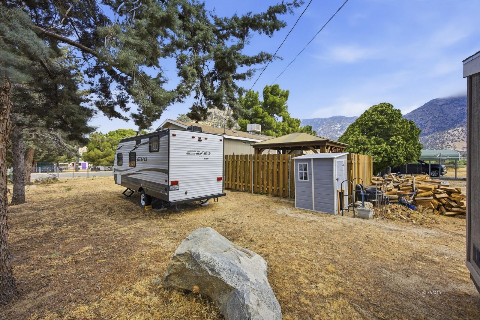 Property Photo 38
