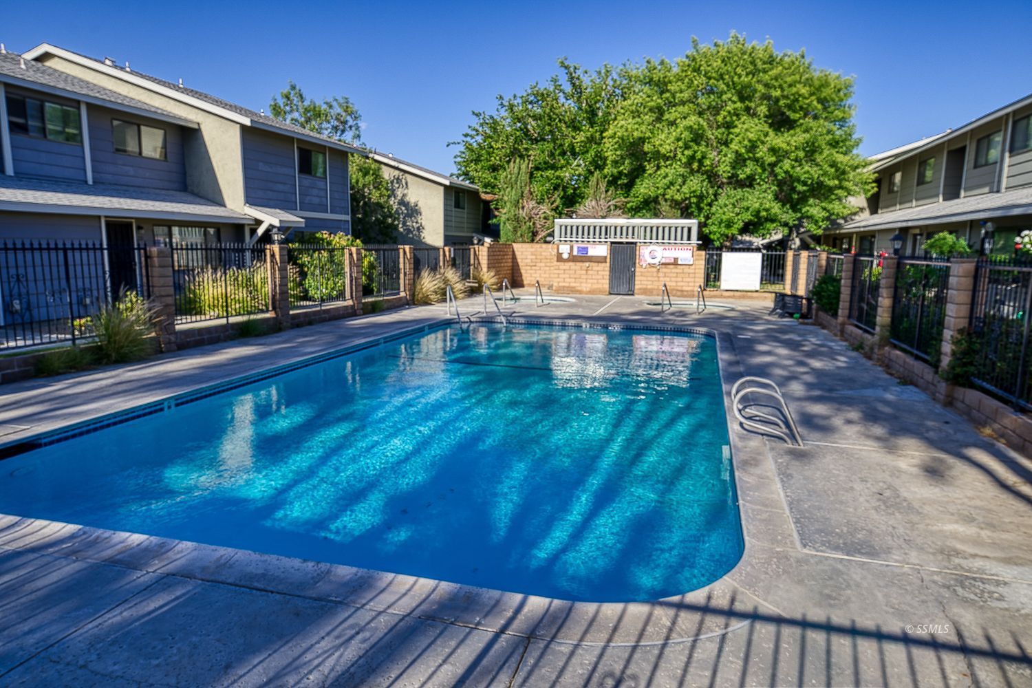 Property Photo 23