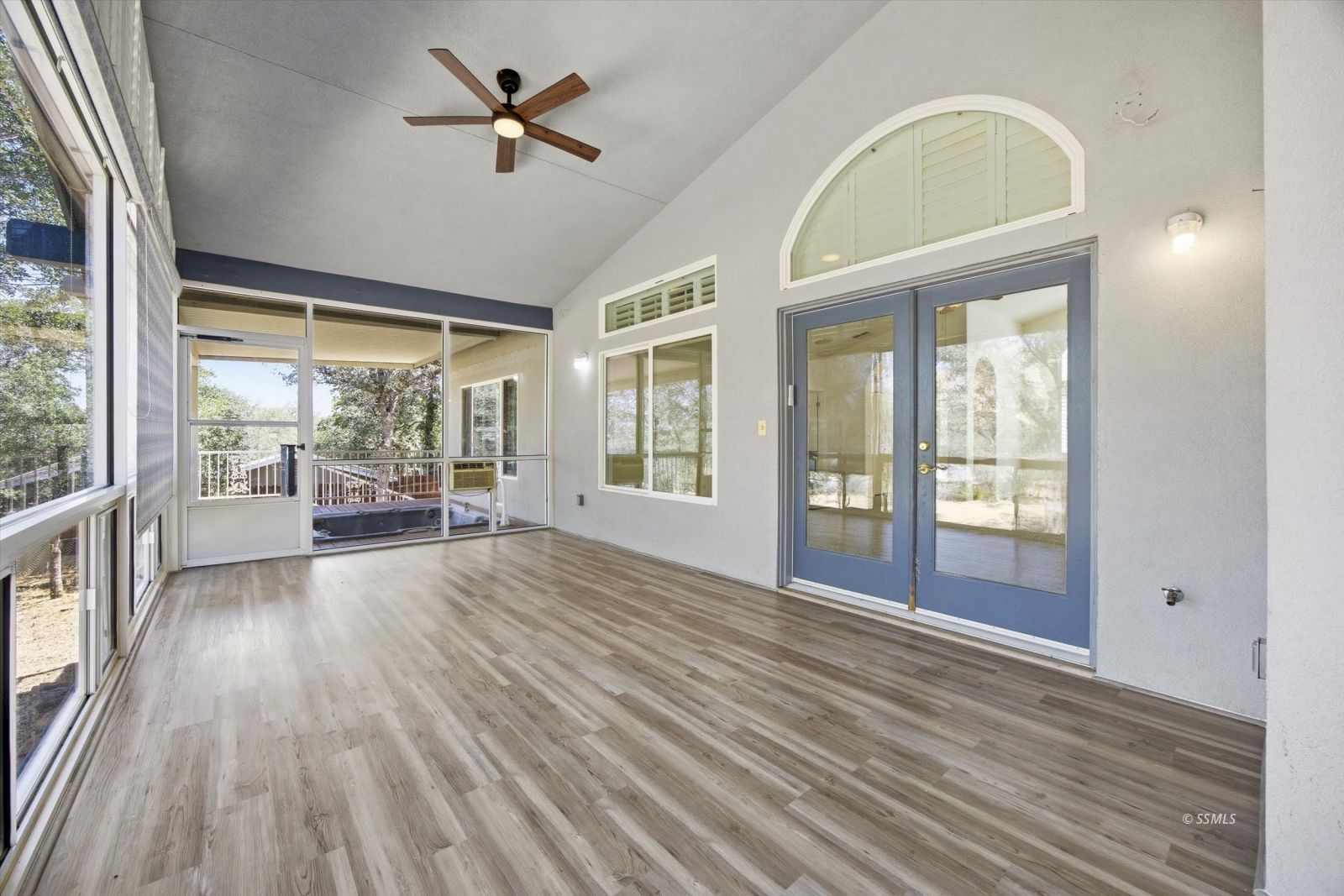 Property Photo 39