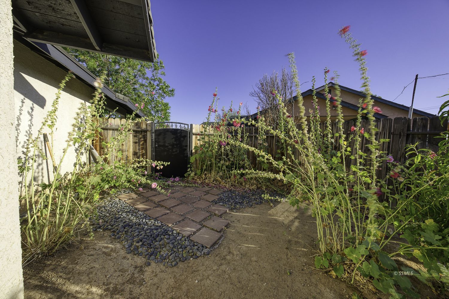 Property Photo 30