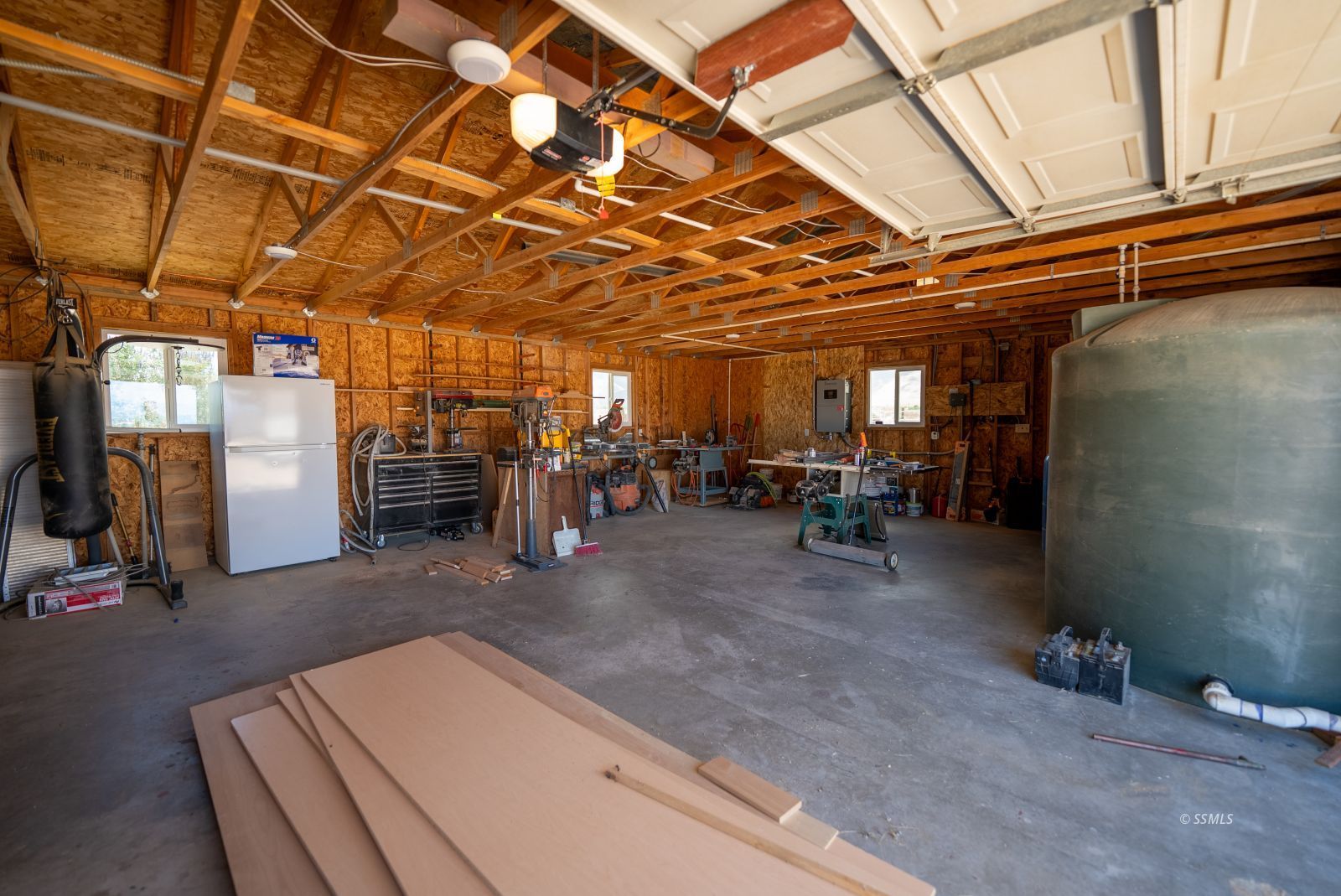 Property Photo 26