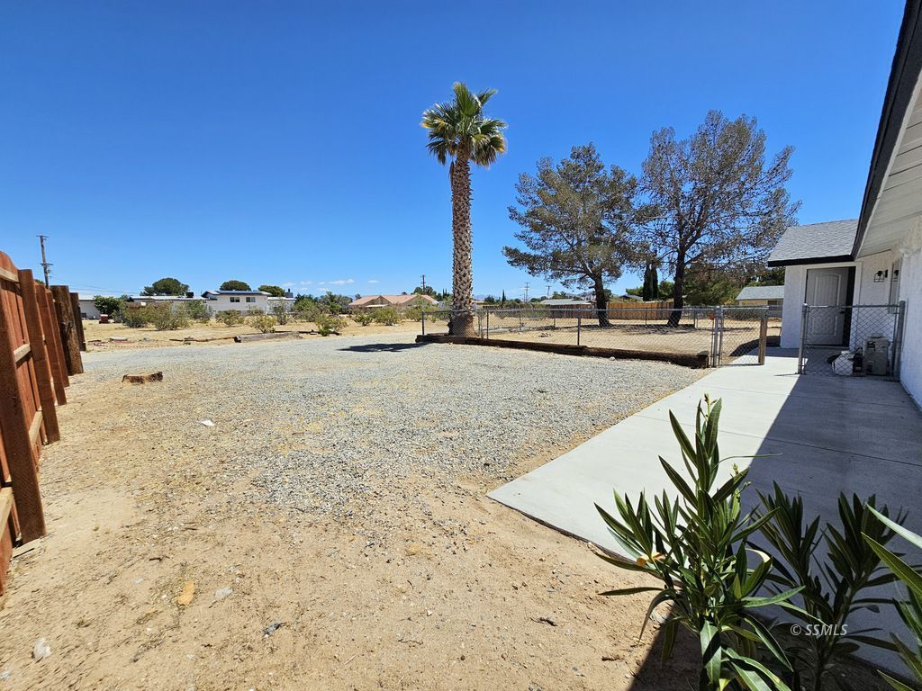 Property Photo 44