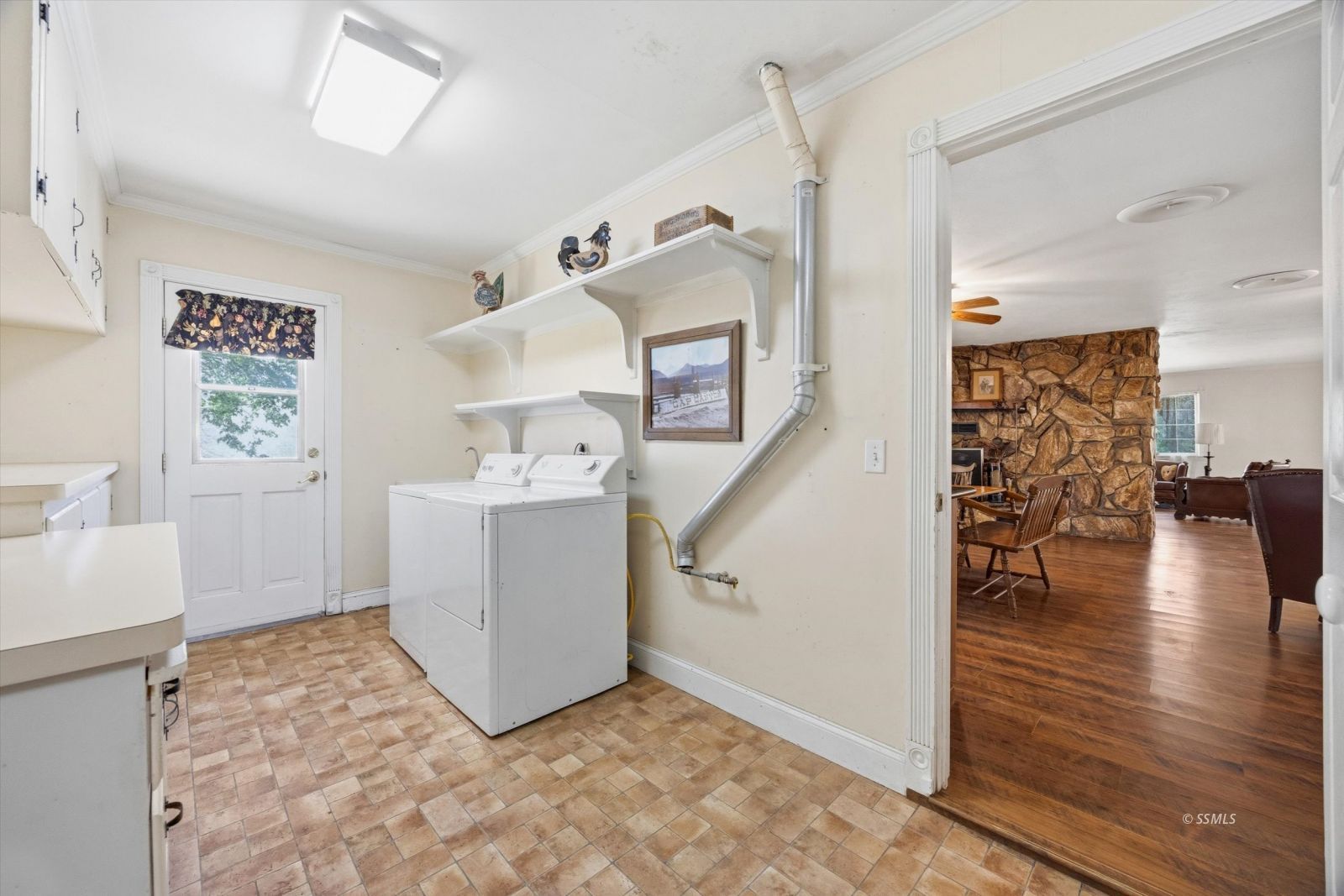 Property Photo 22