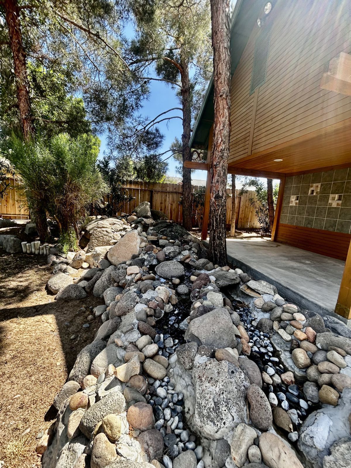 Property Photo 38