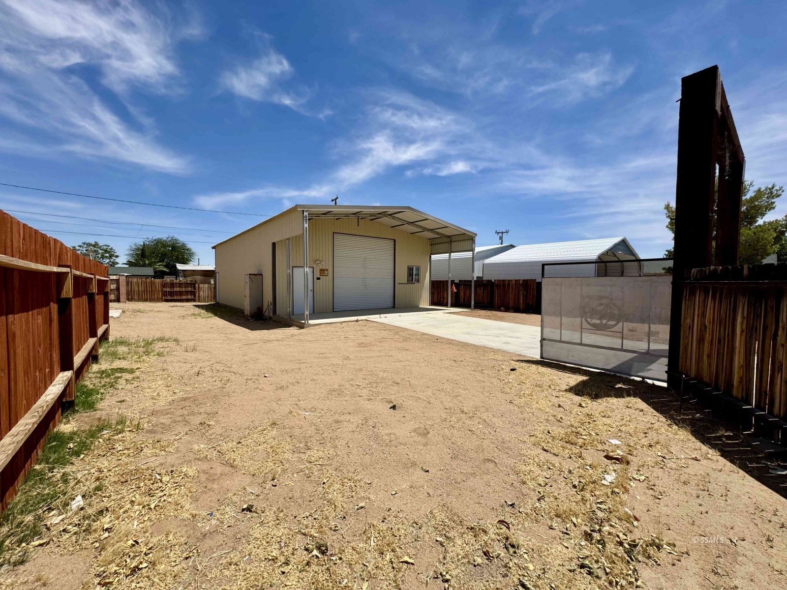Property Photo 30