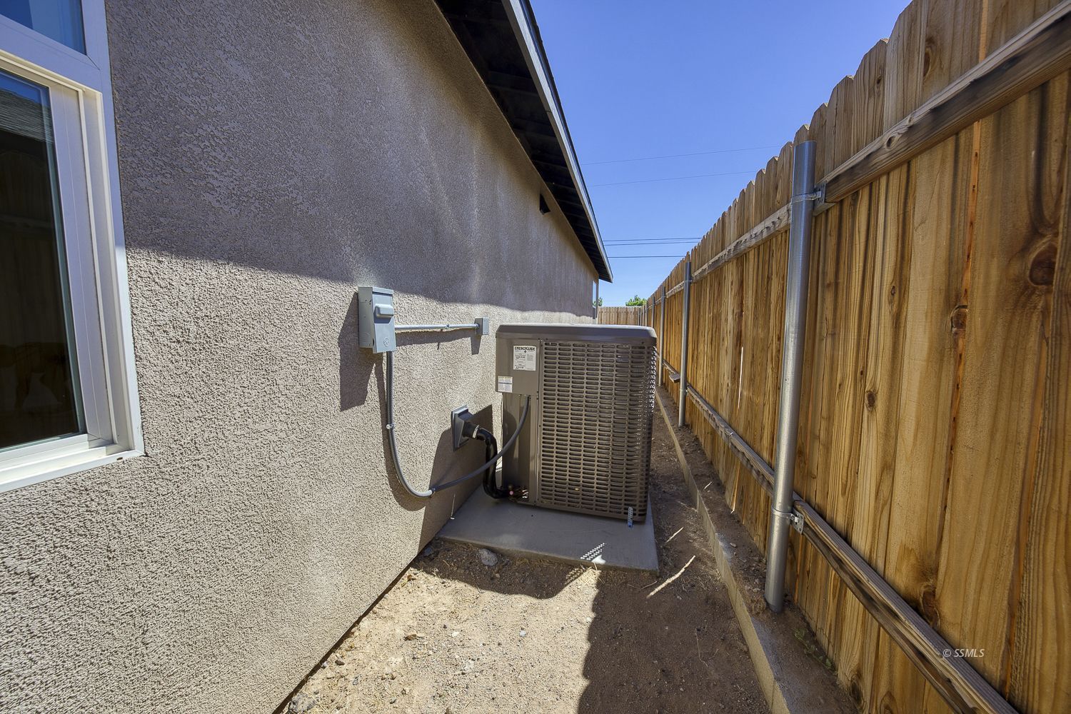 Property Photo 34