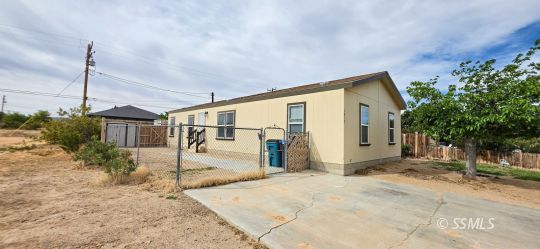 feature listing property photo