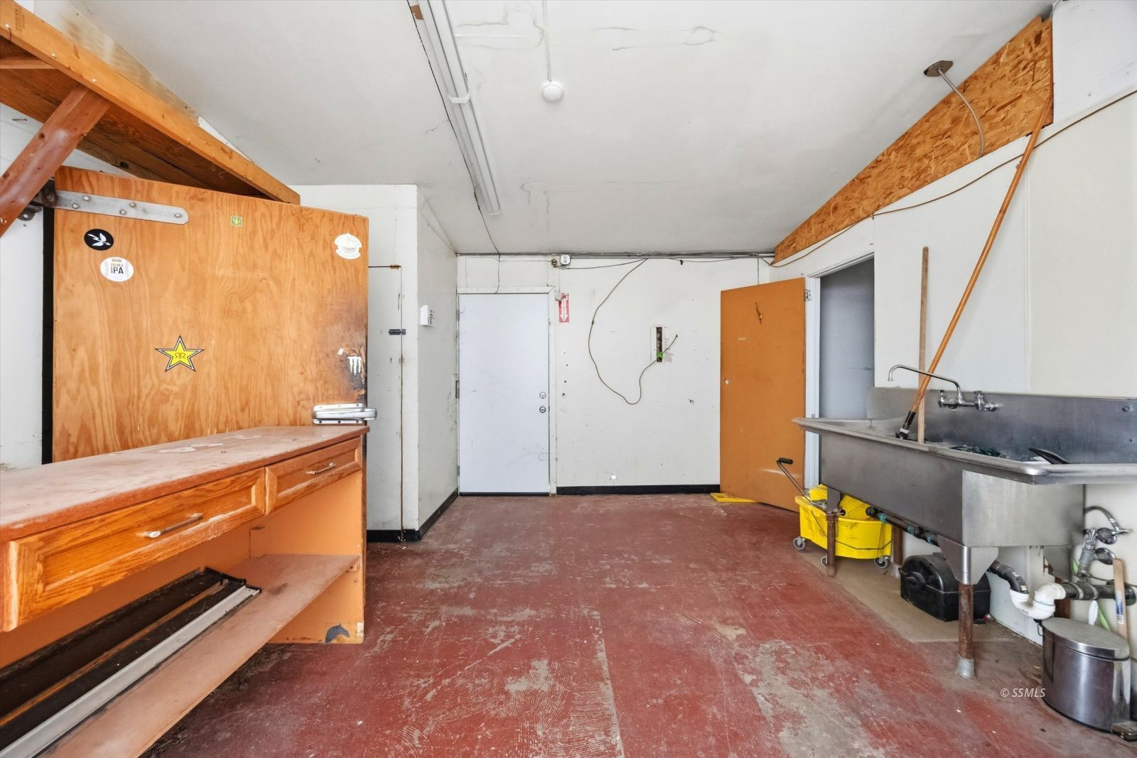 Property Photo 18